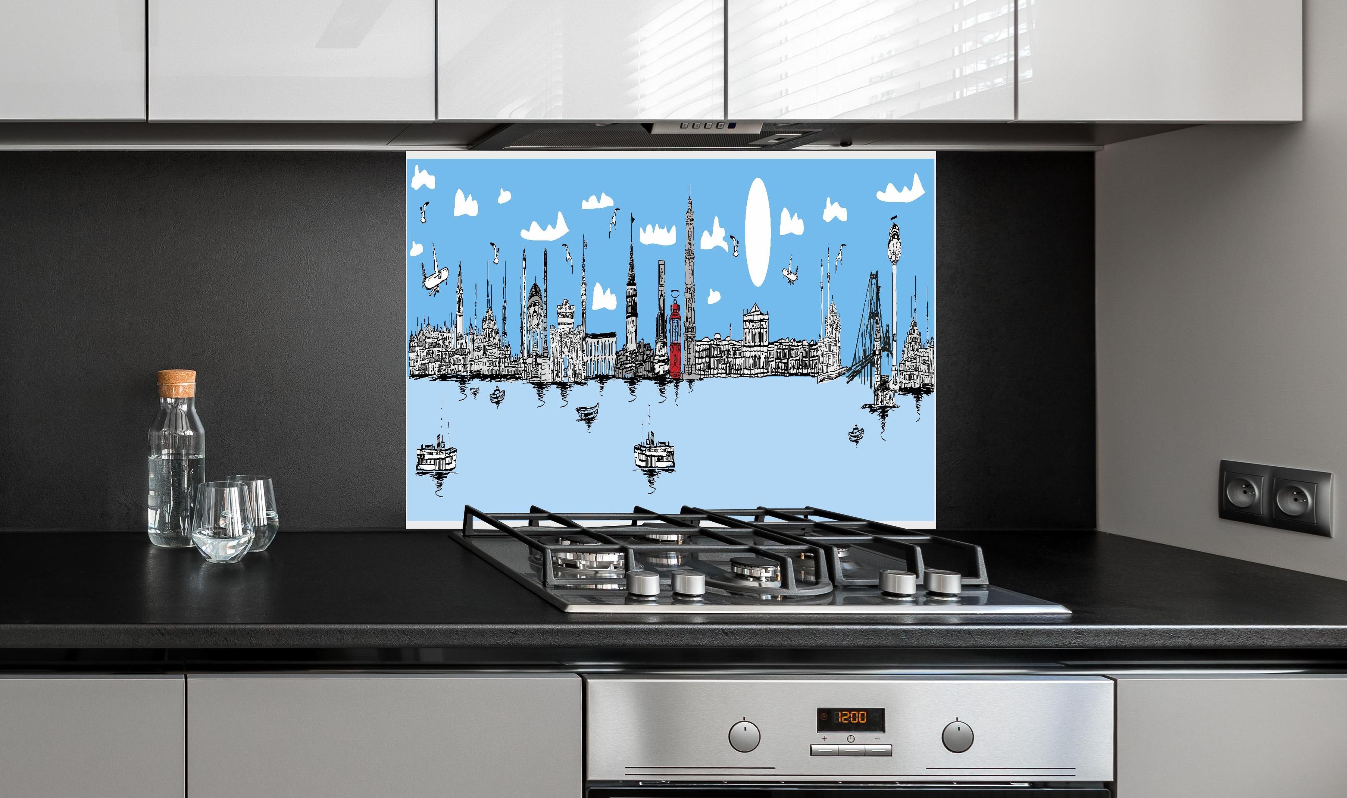 Spritzschutz - Stilvolles City Skyline Panorama Illustration hinter einem Cerankochfeld zwischen Holz-Kochutensilien
