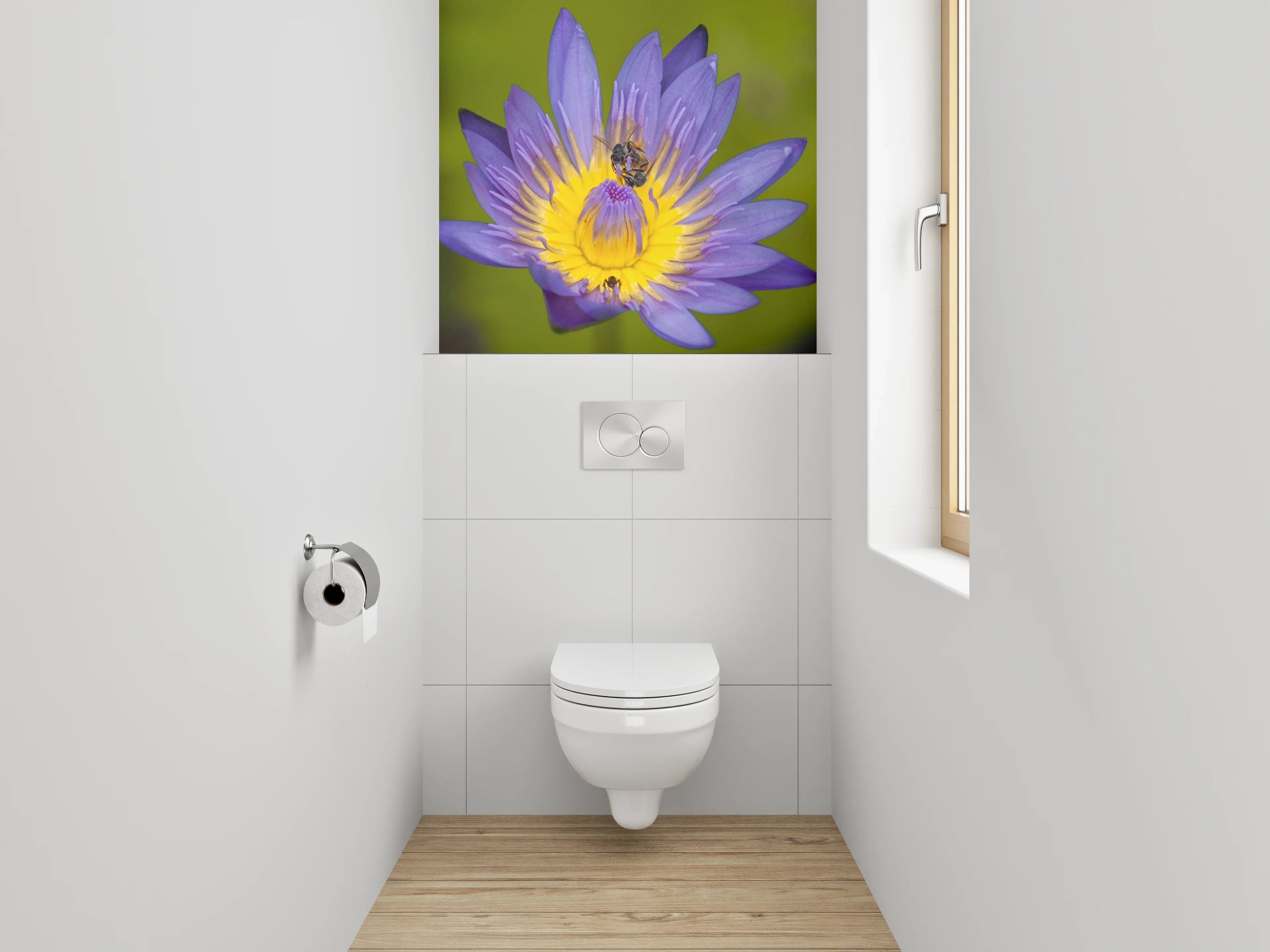 WC-Rückwand - Blaue Seerose mit Biene Fotokunst