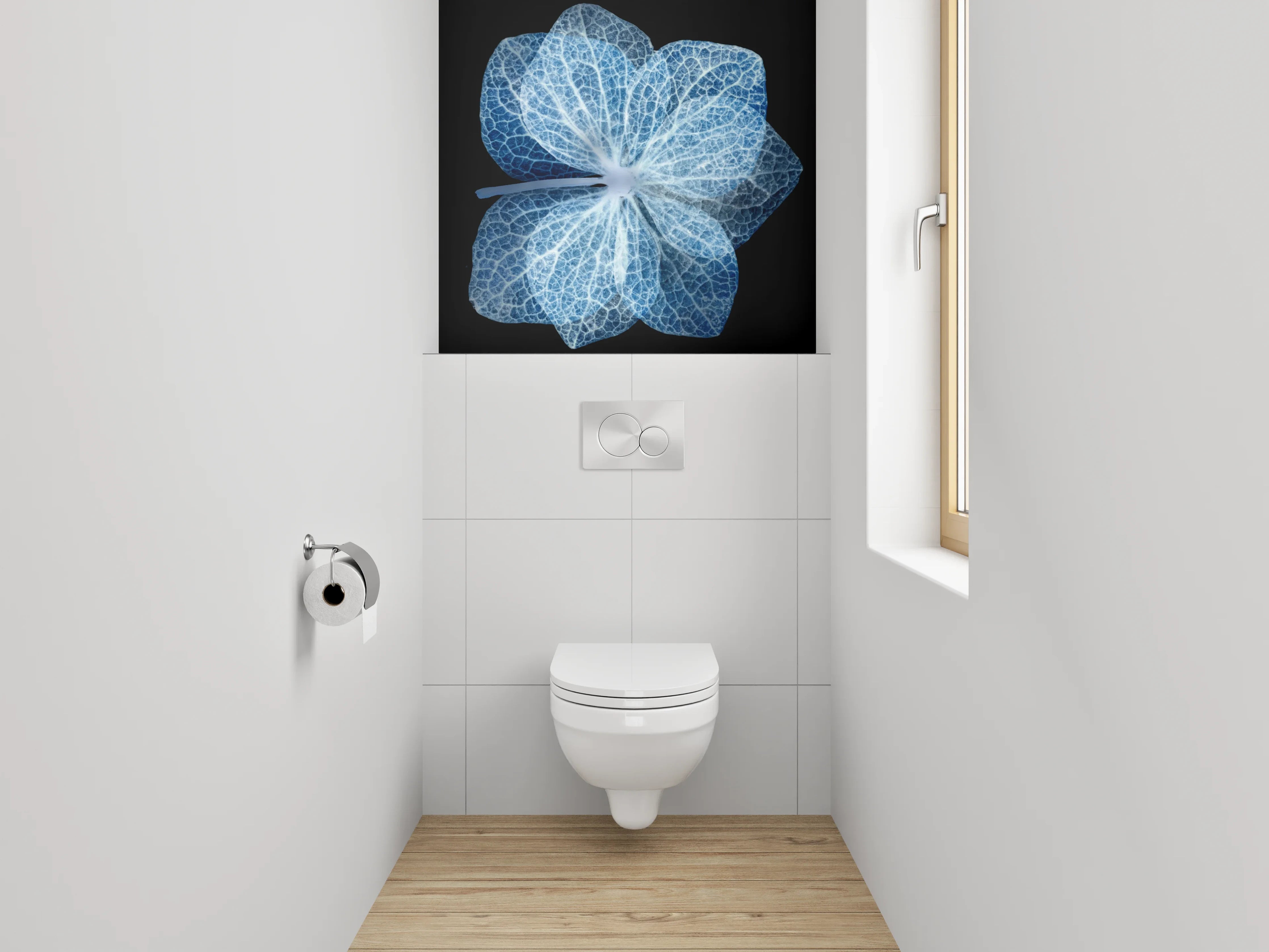 WC-Rückwand - Blaue Skelettblüte auf Schwarz