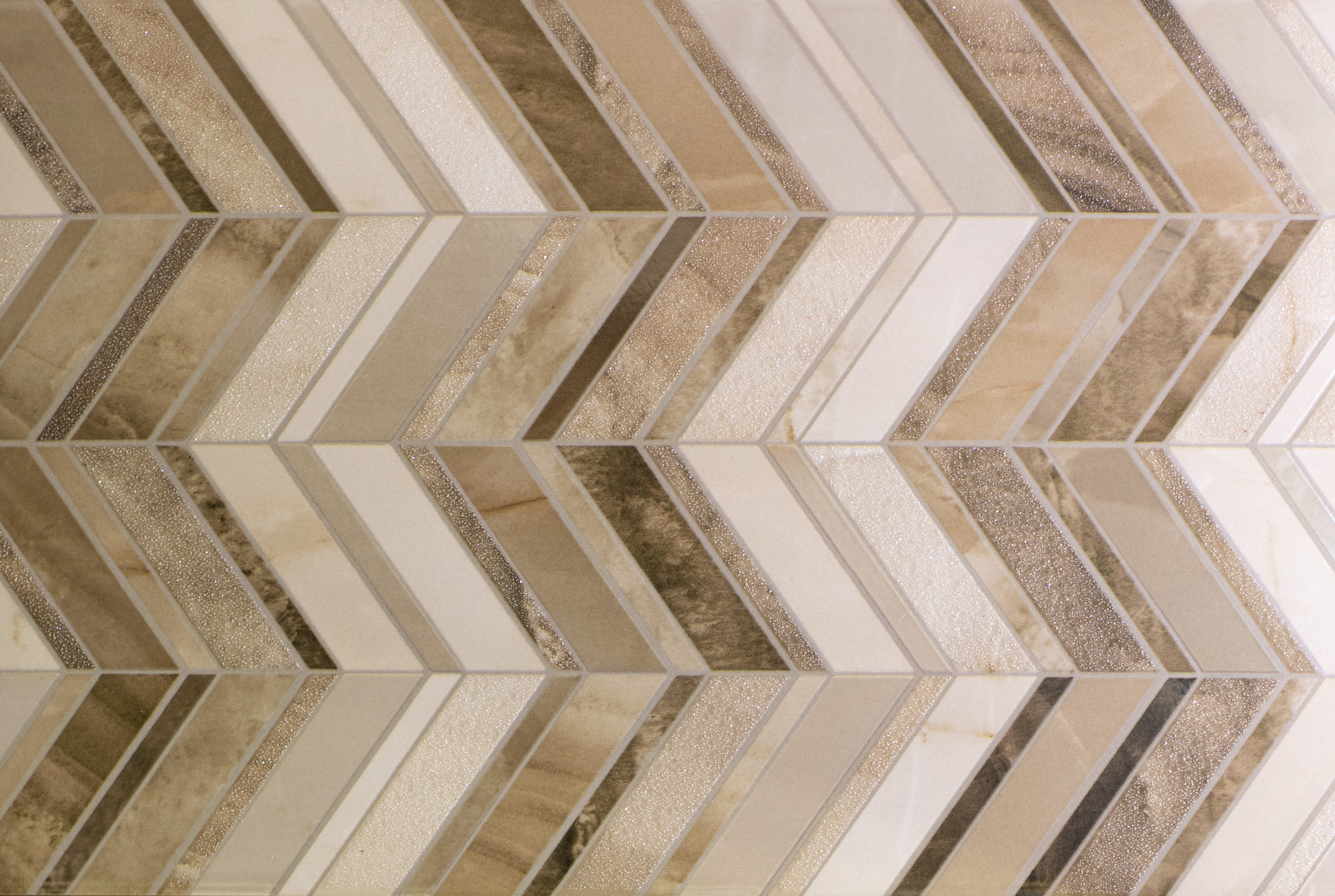 WC-Rückwand-Chevron Mosaik Steinoptik Beige Grau