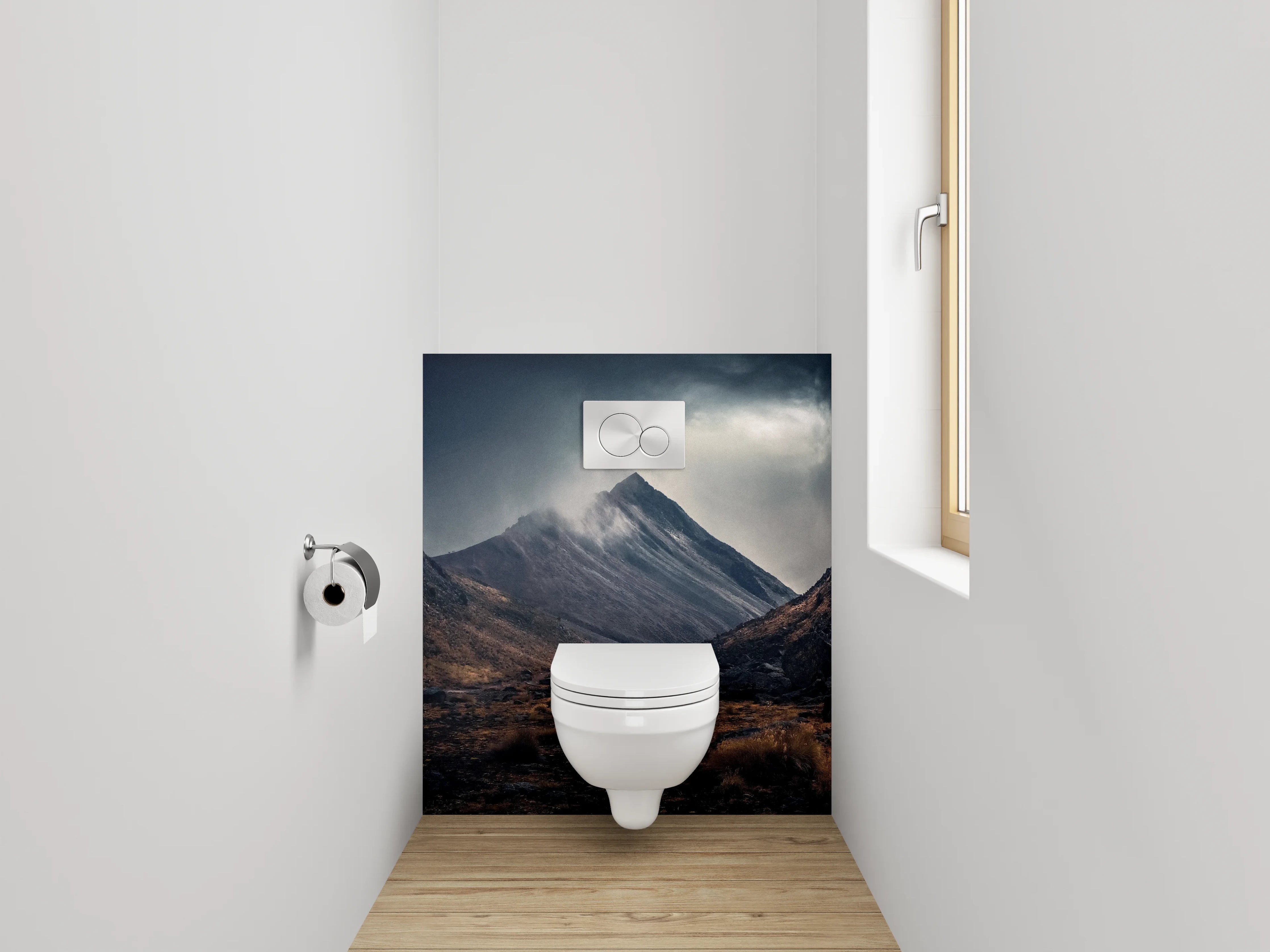 WC-Rückwand - Dramatische Berge im Abendlicht