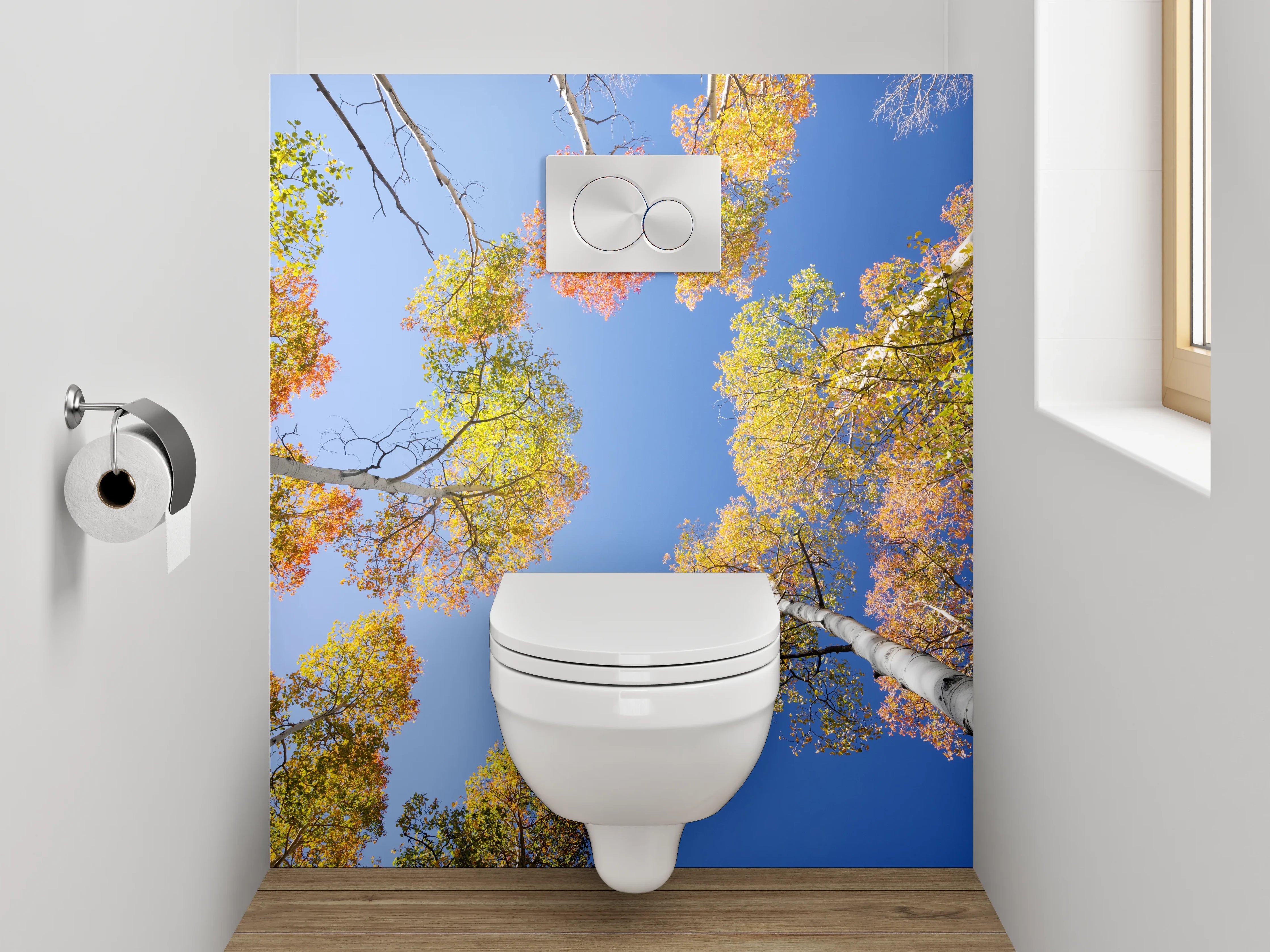 WC-Rückwand - Herbstliche Baumwipfel vor blauem Himmel