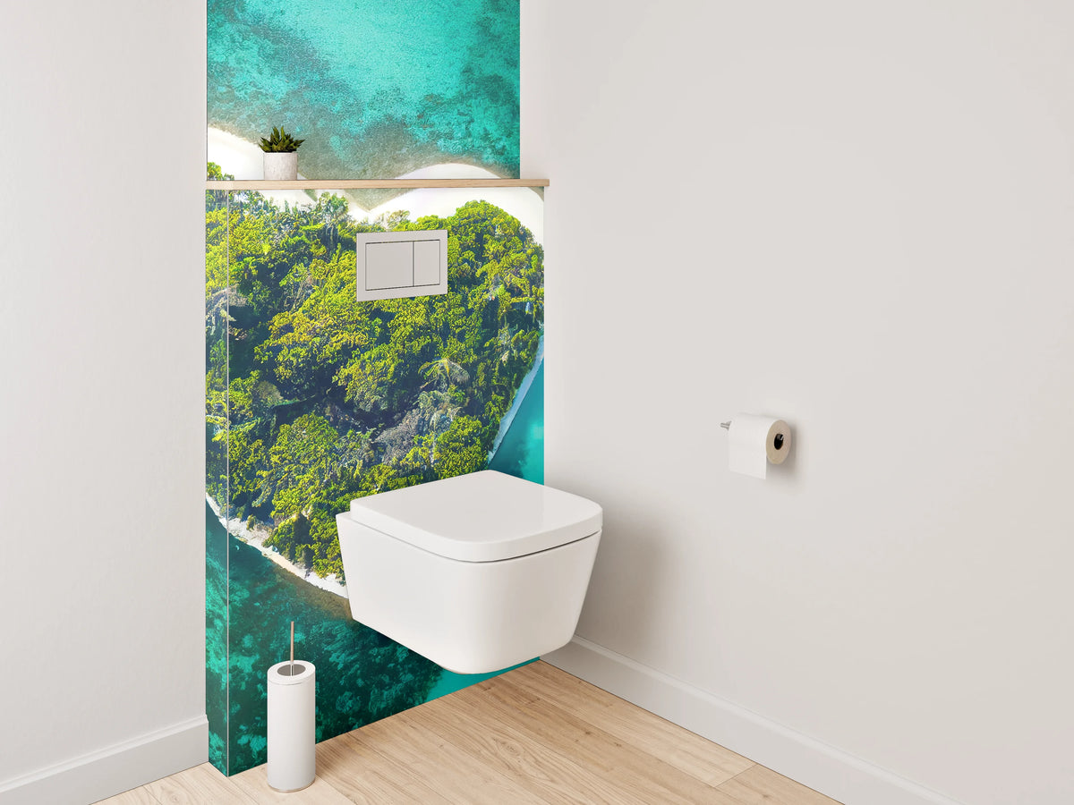 WC-Rückwand - Herzförmige Insel im türkisblauen Meer
