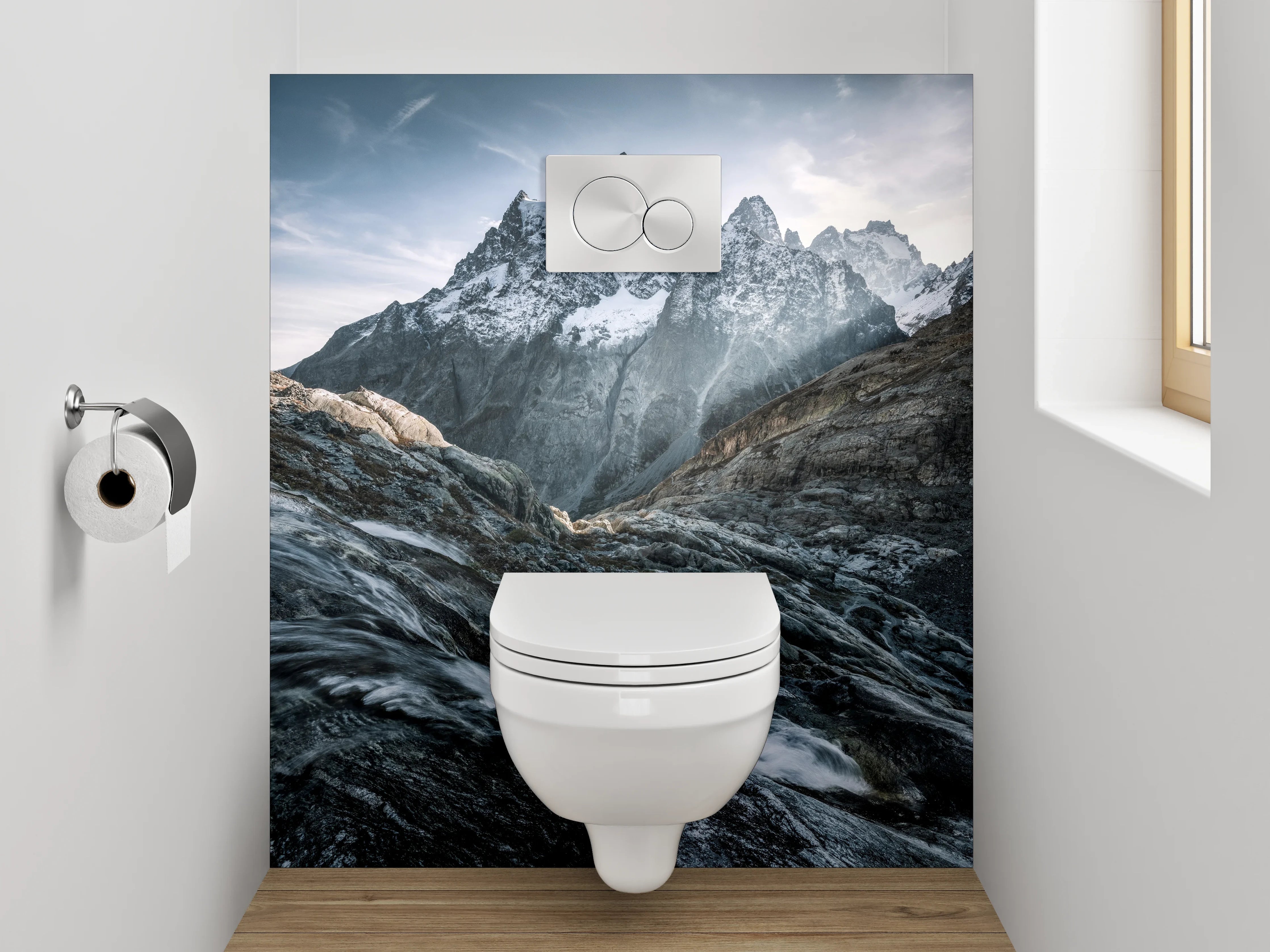 WC-Rückwand - Majestätische Berglandschaft mit Wasserlauf
