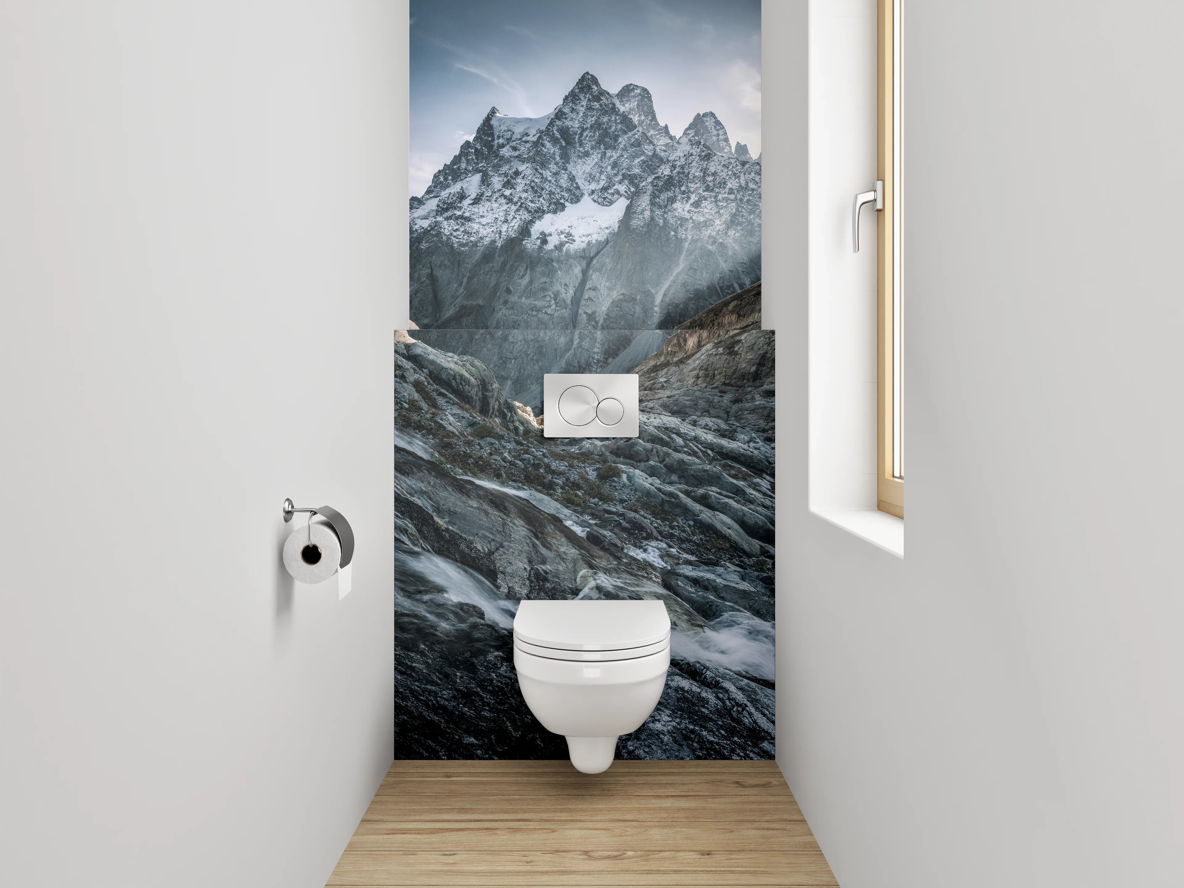 WC-Rückwand - Majestätische Berglandschaft mit Wasserlauf