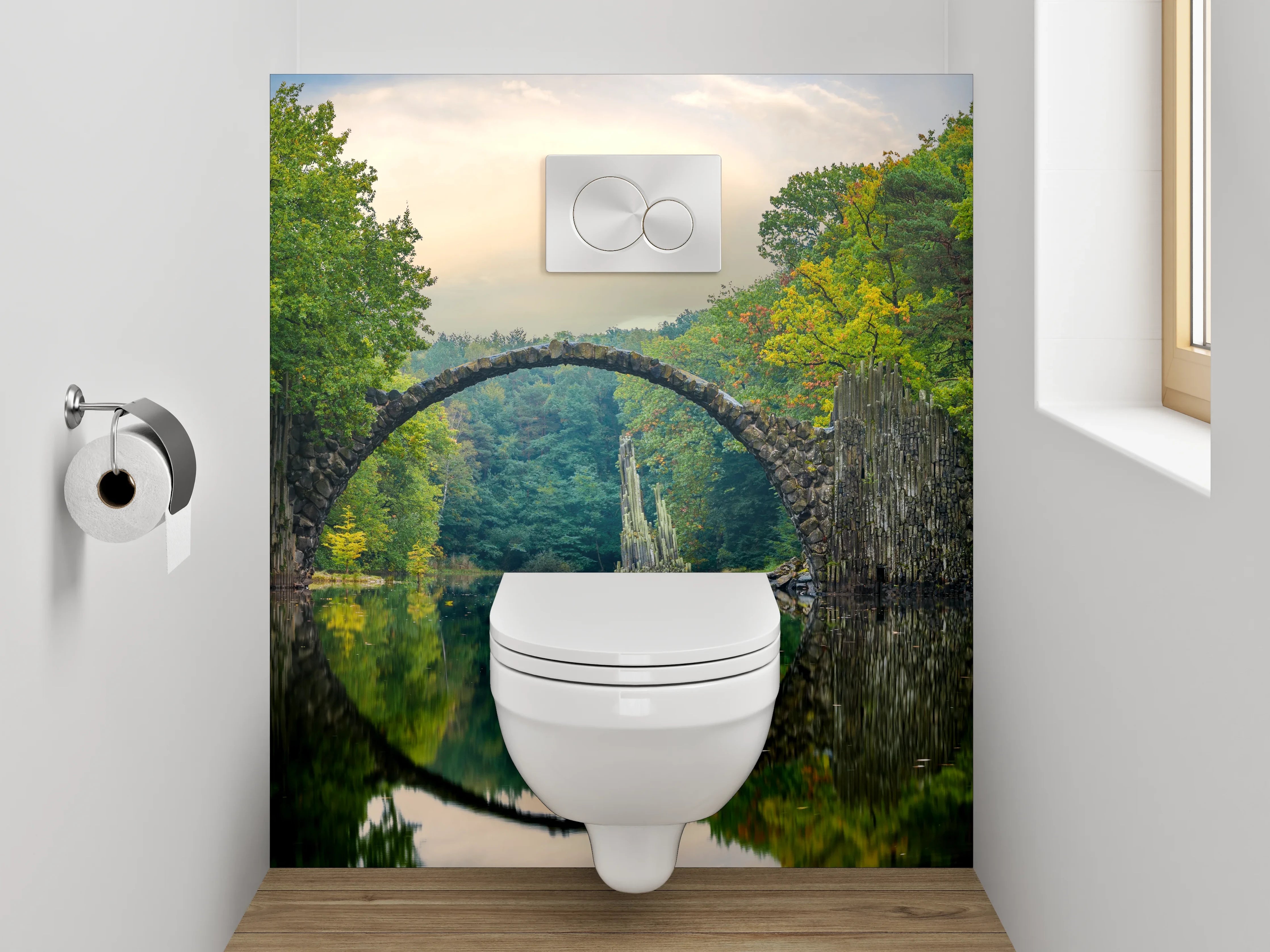 WC-Rückwand - Mystische Steinbrücke im Grünen