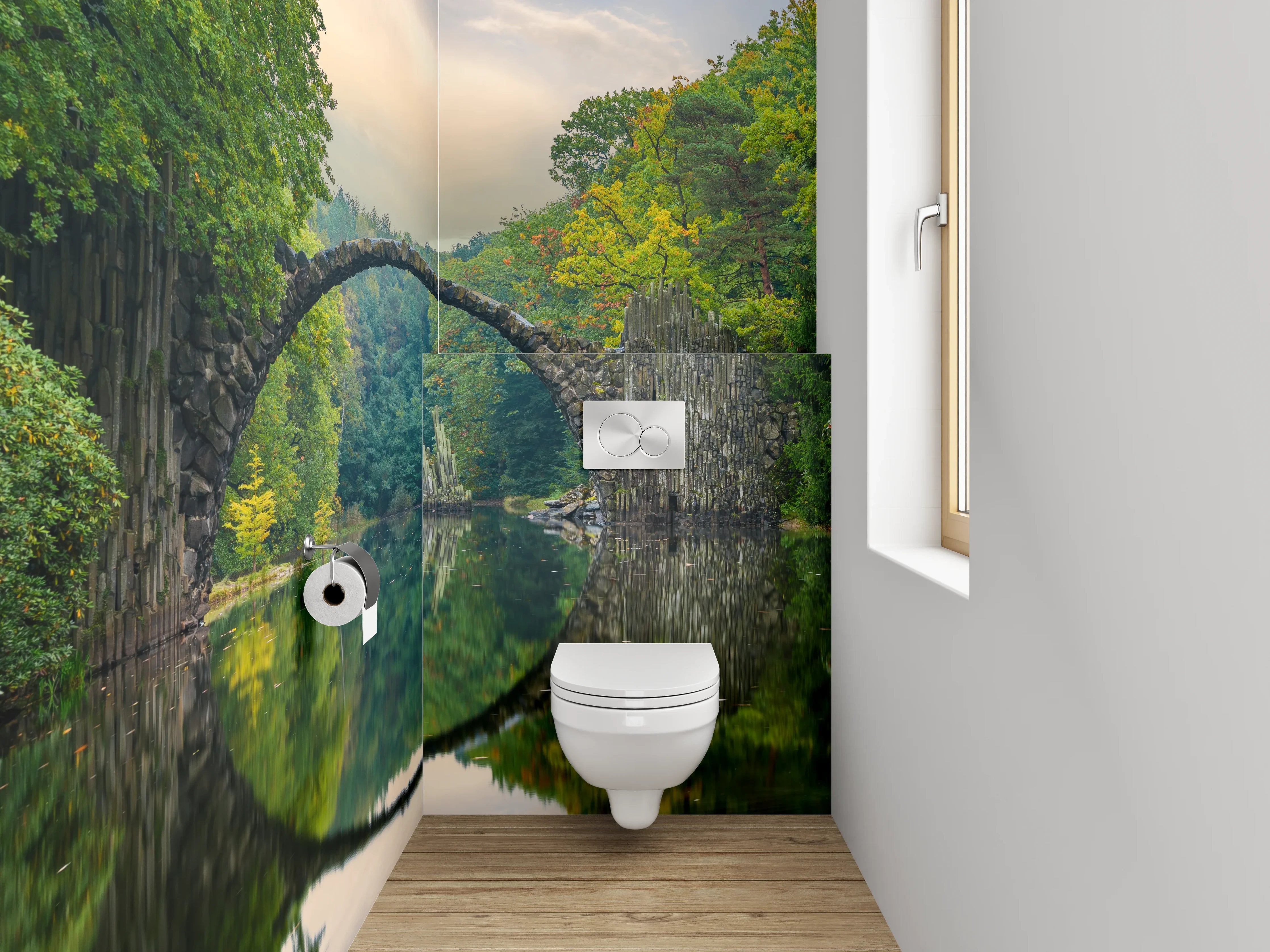 WC-Rückwand - Mystische Steinbrücke im Grünen