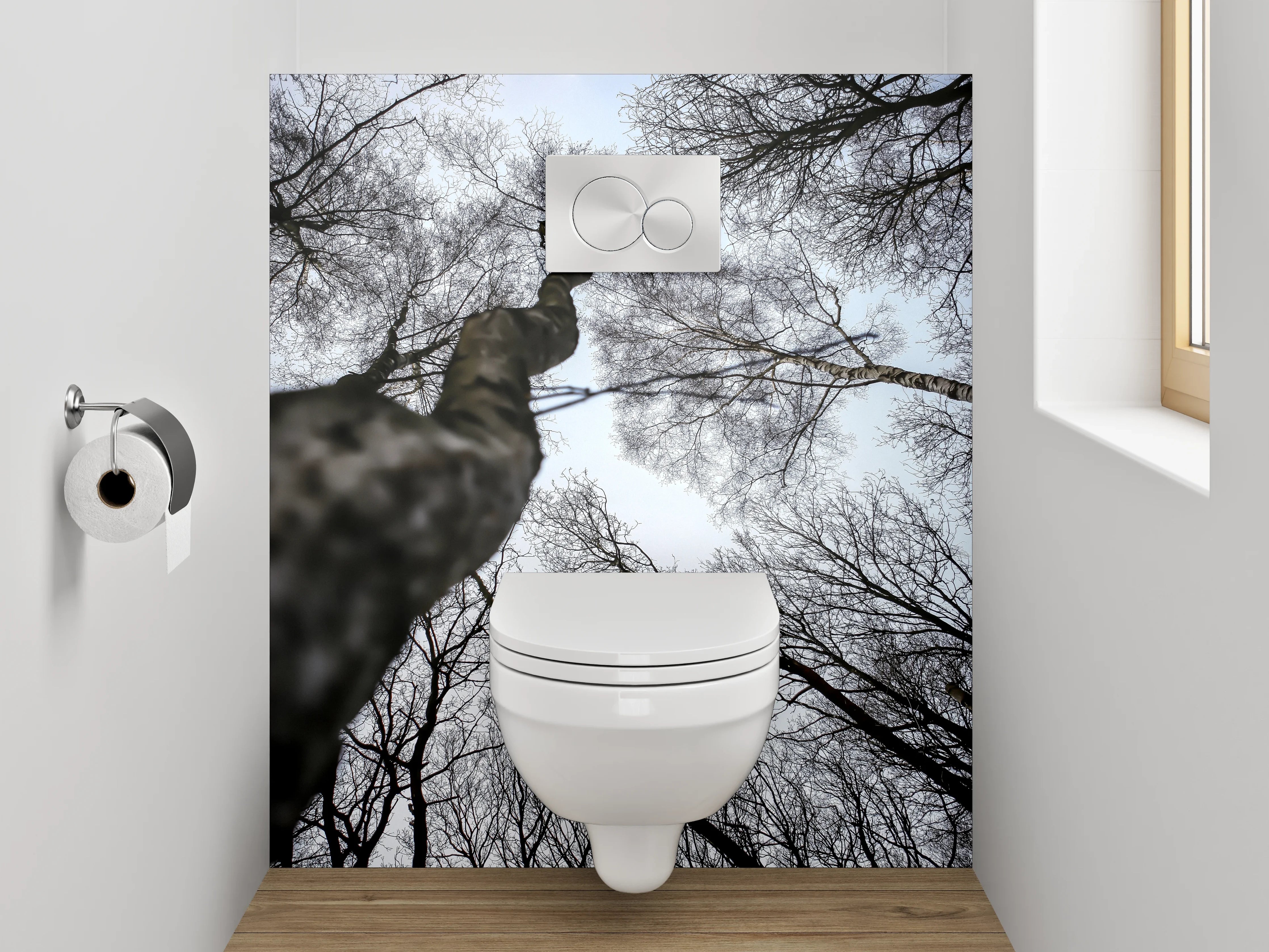 WC-Rückwand - Mystischer Blick in kahle Baumwipfel
