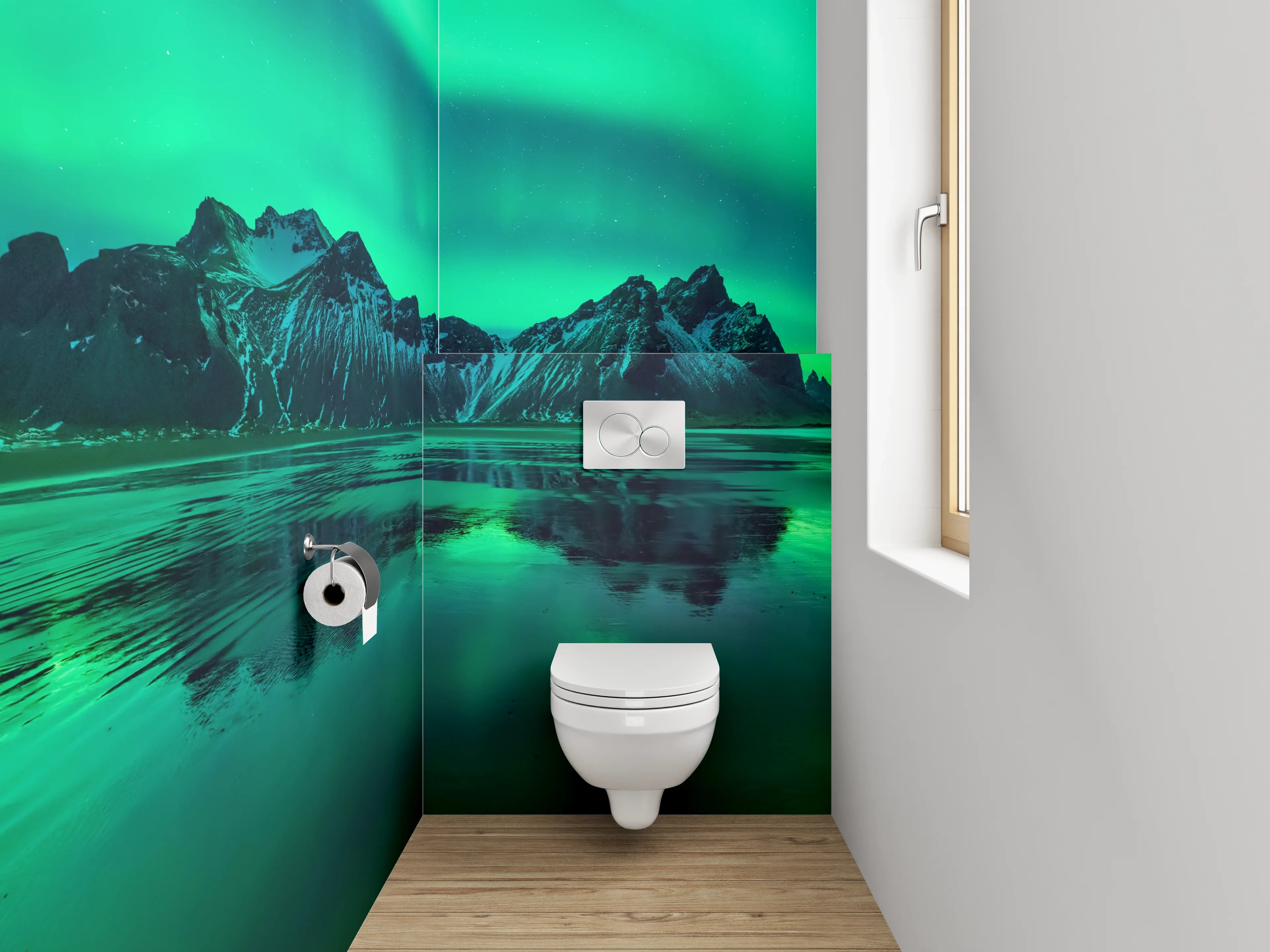 WC-Rückwand - Nordlichter über isländischen Bergen