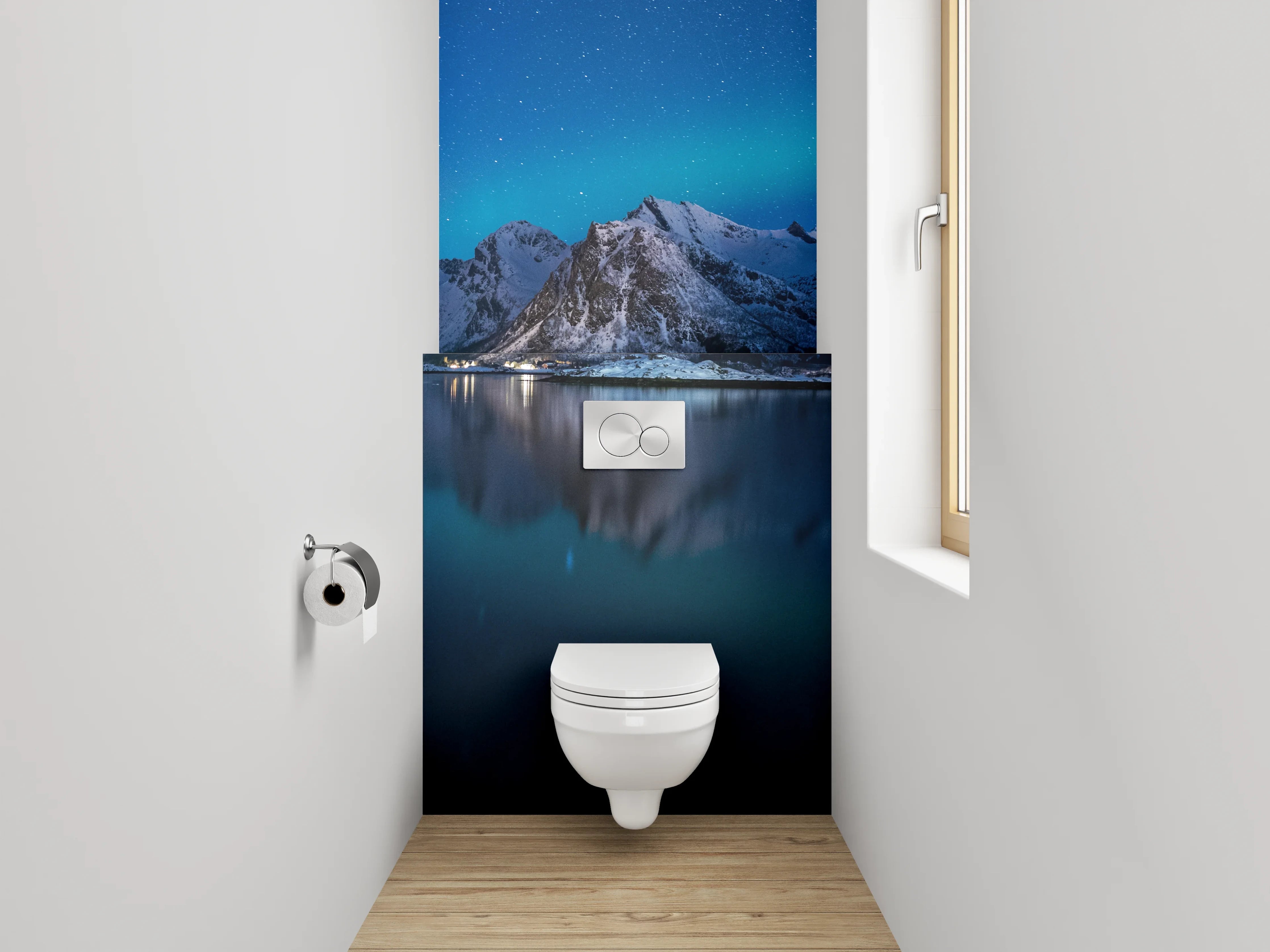 WC-Rückwand - Nordlichter über verschneiten Bergen Panorama