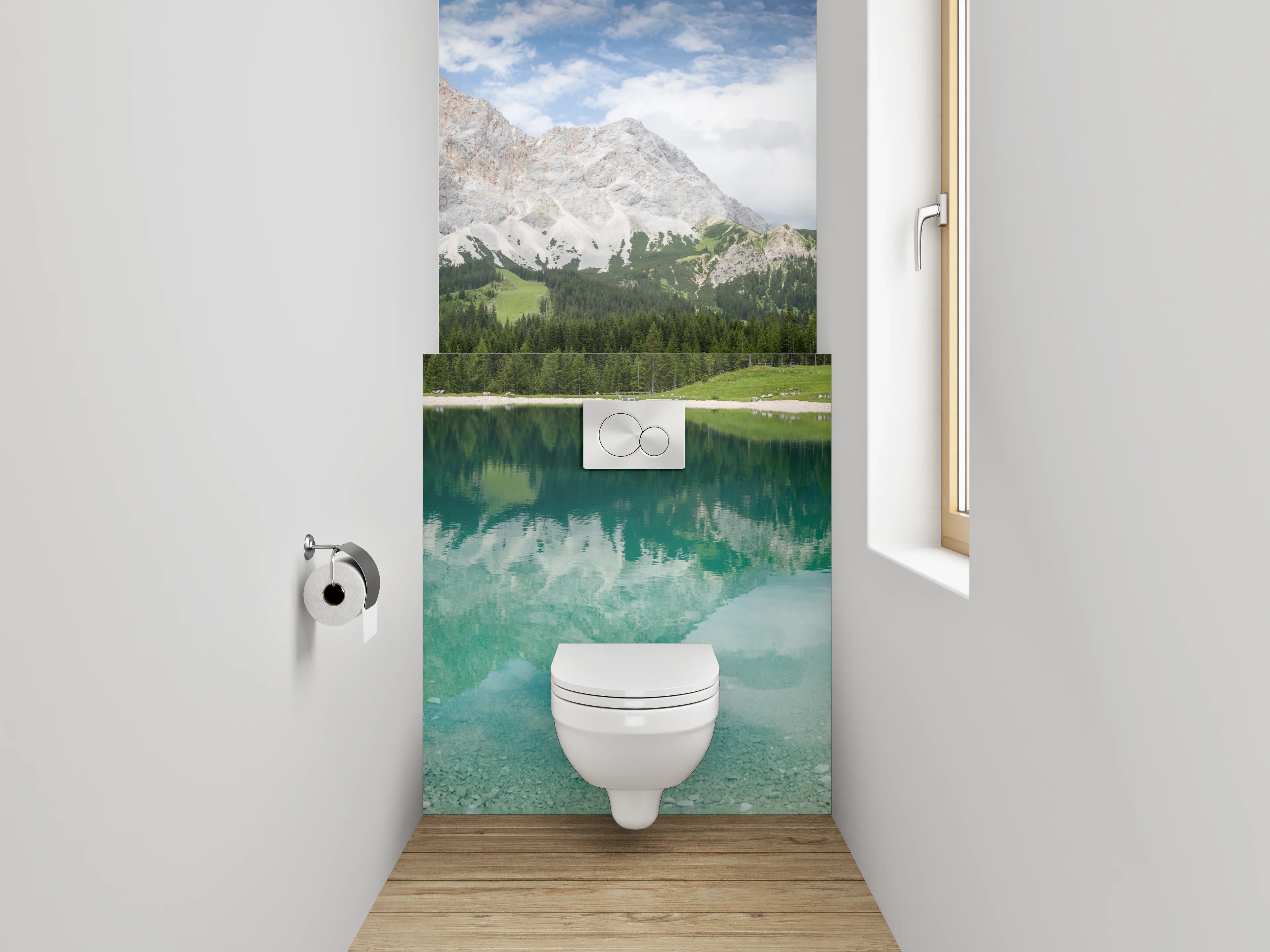 WC-Rückwand - Panorama Bergsee mit Waldspiegelung