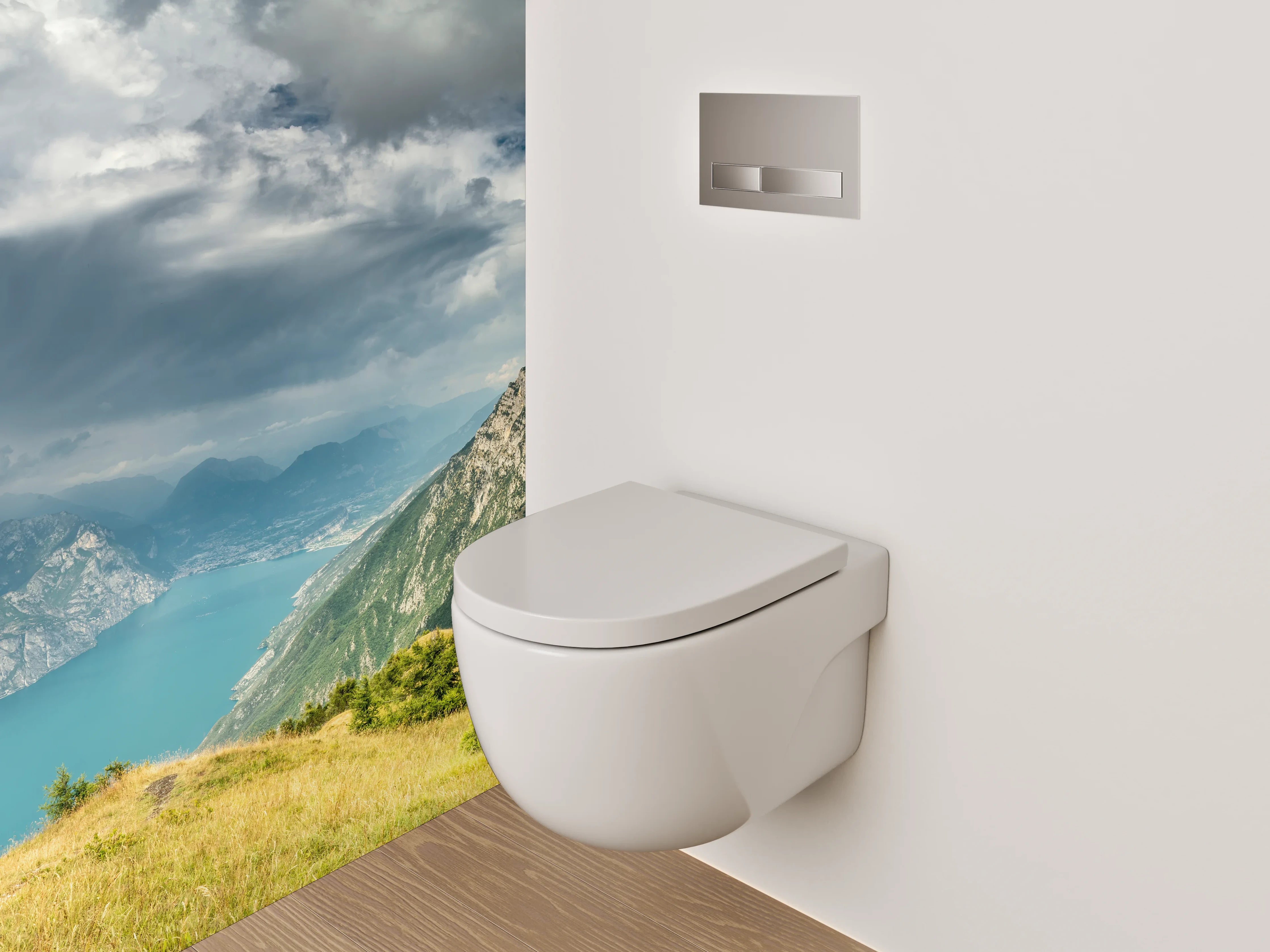 WC-Rückwand - Panorama Blick auf Alpengipfel und See