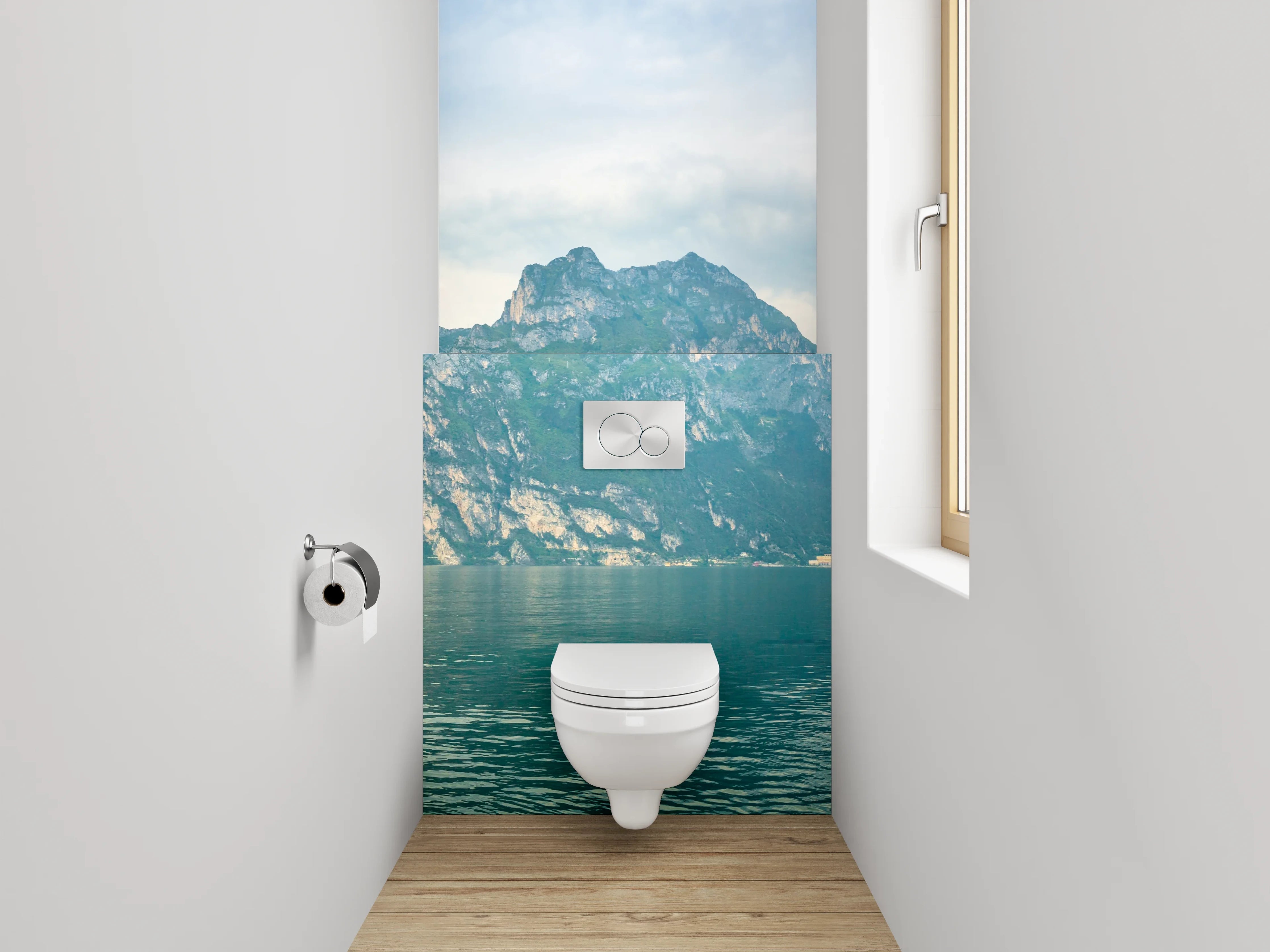 WC-Rückwand - Panorama Gardasee Berge Wolken