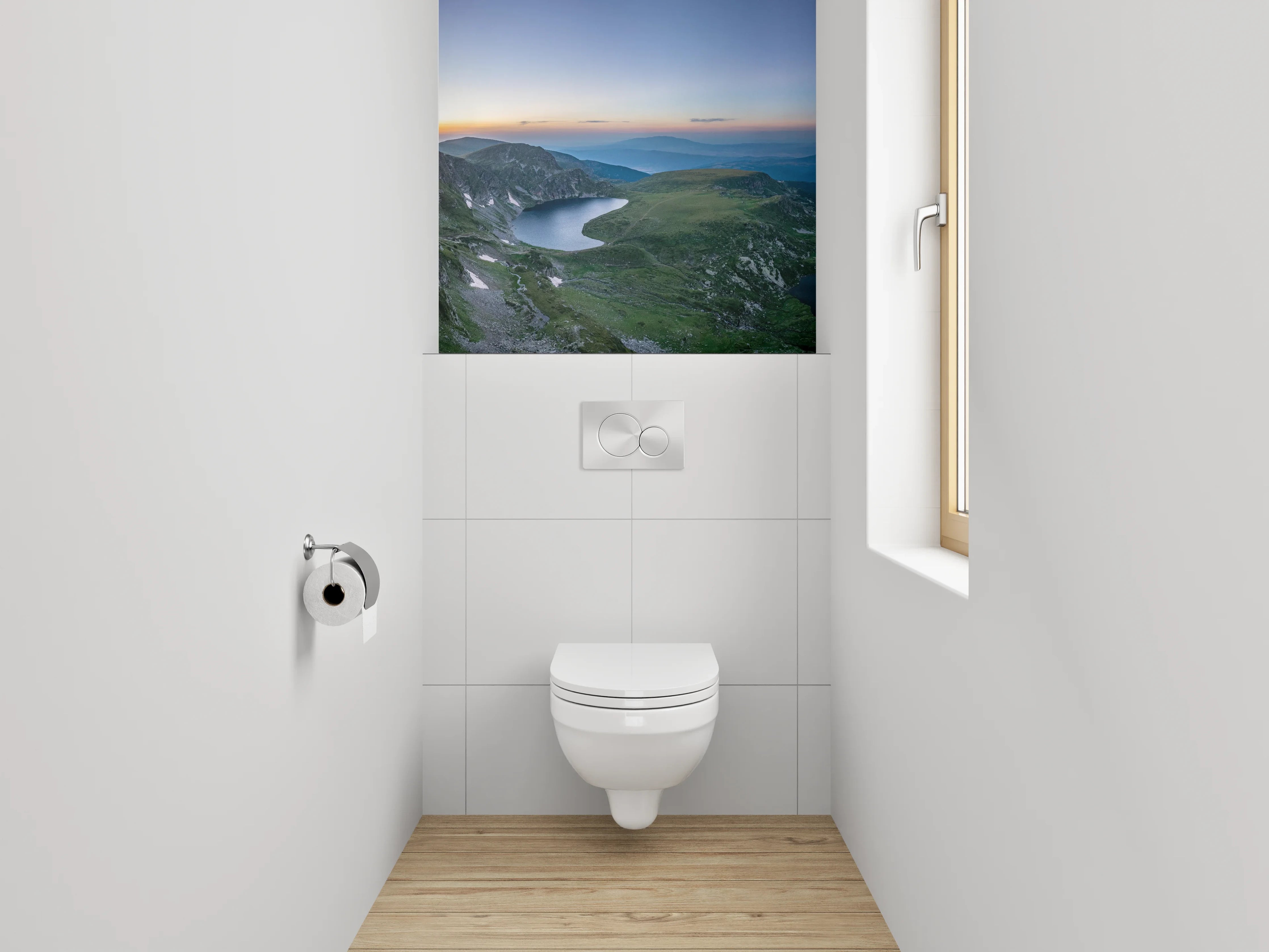 WC-Rückwand - Panoramablick auf Gebirgsseen im Morgenlicht