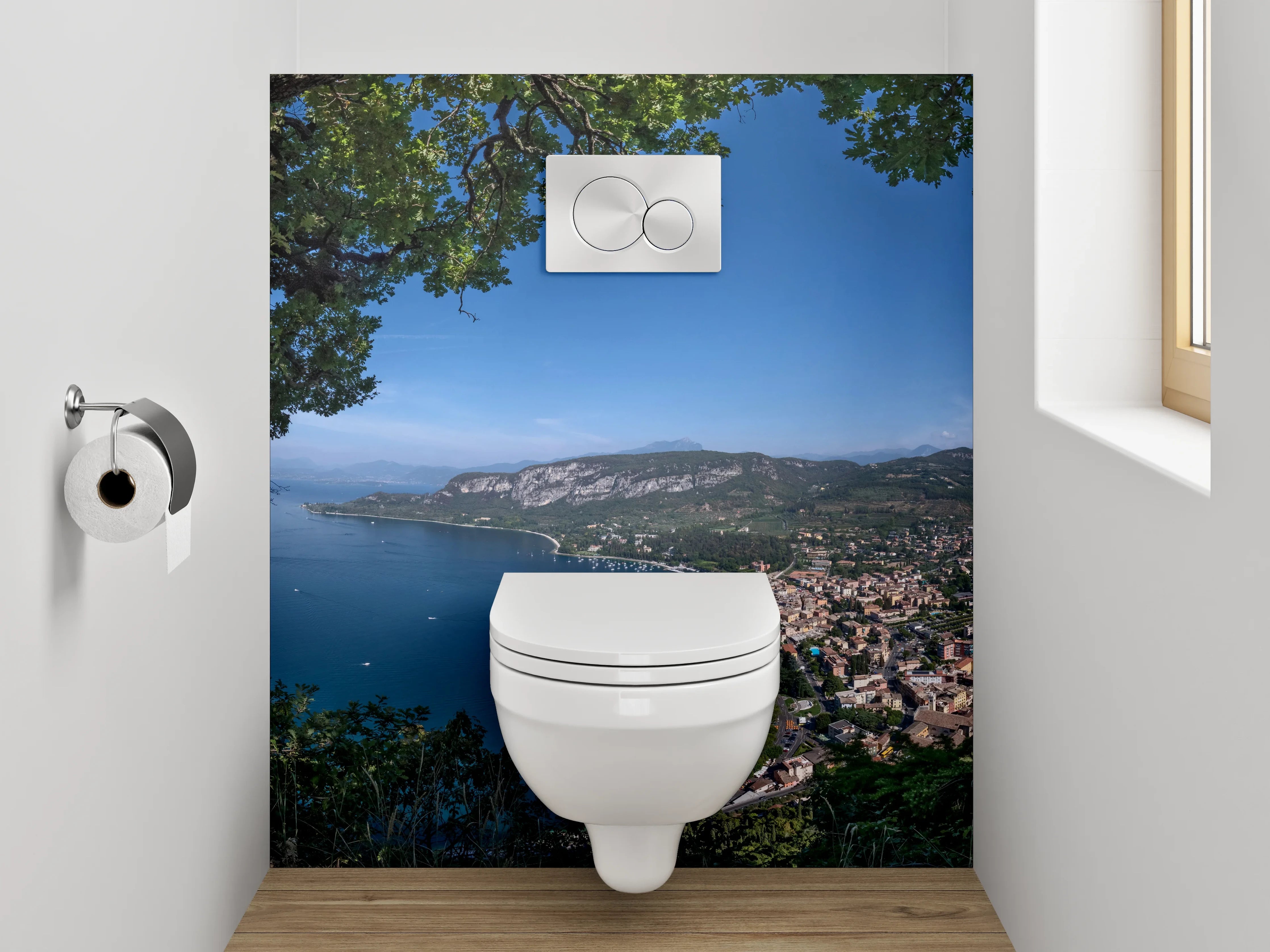 WC-Rückwand - Panoramablick auf See und Berge