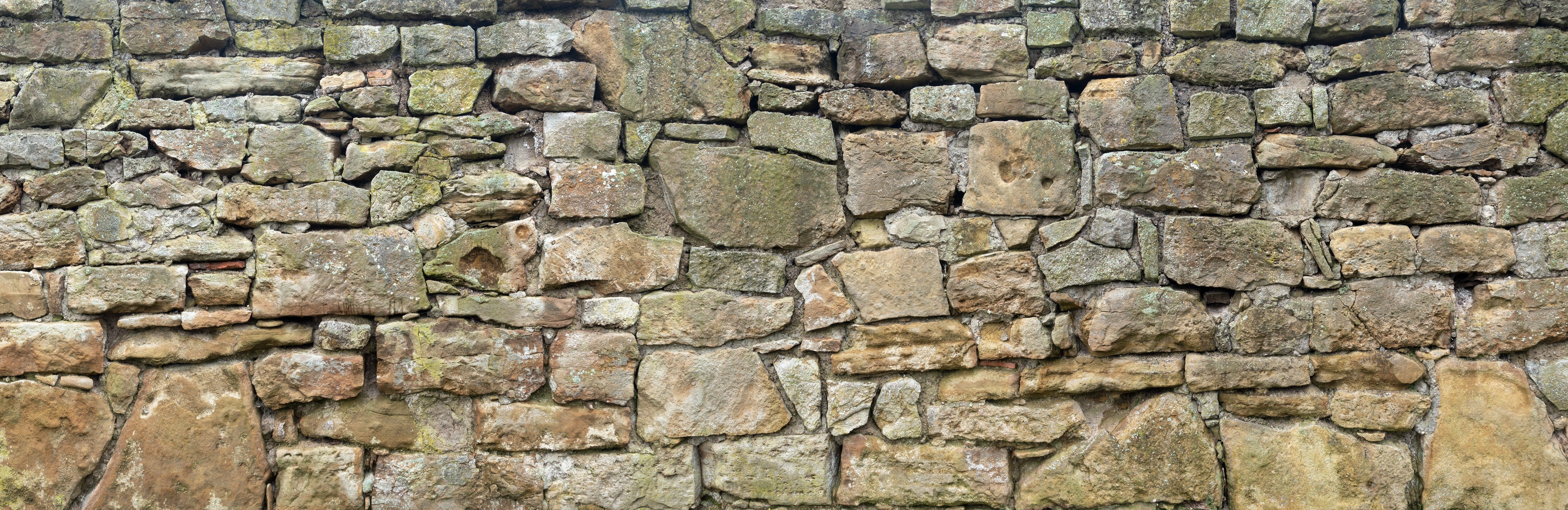 WC-Rückwand-Rustikale Steinmauer Braun-Grau mit Weißakzenten