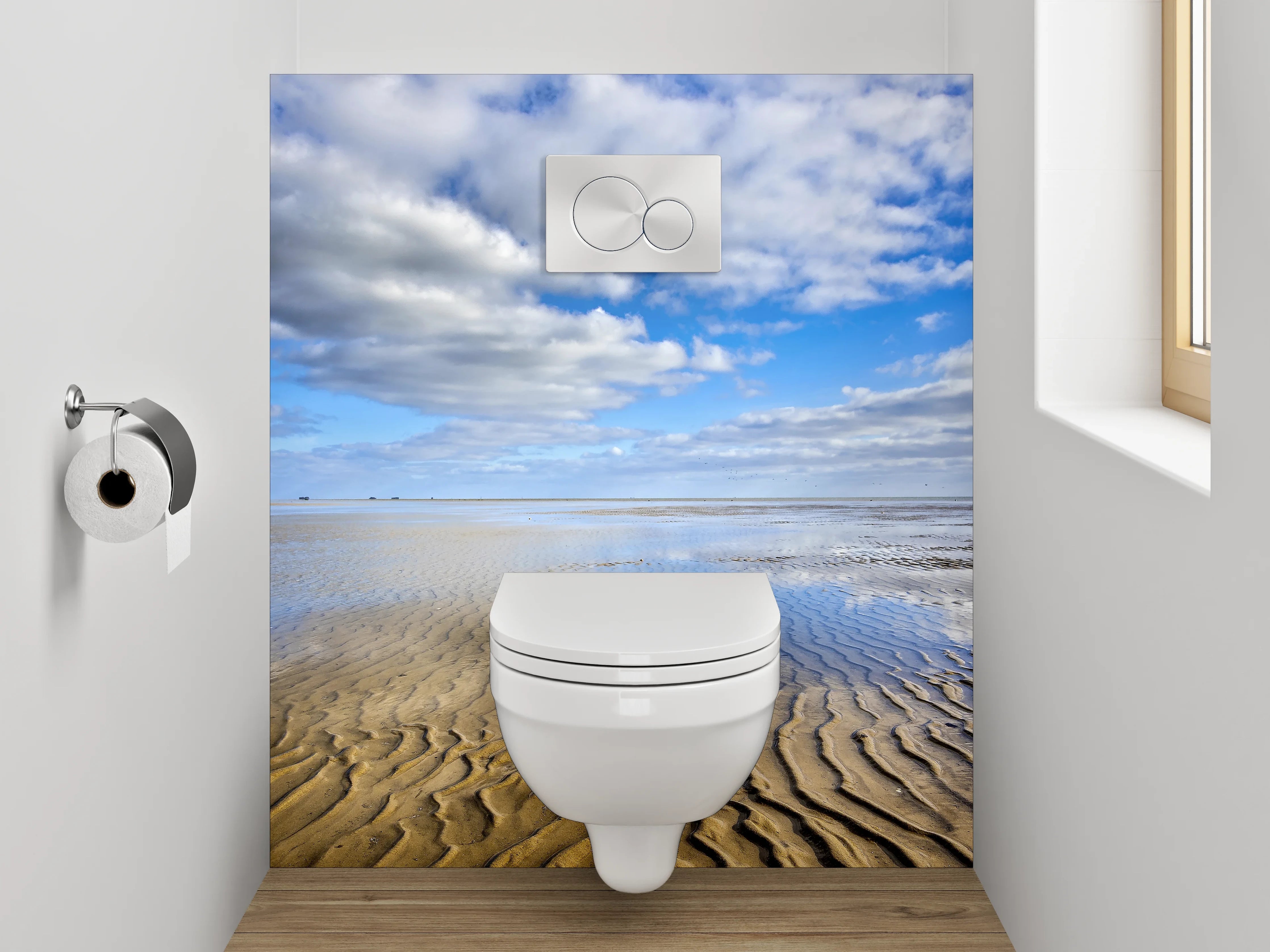 WC-Rückwand - Sandstrand und Wolken am Meer