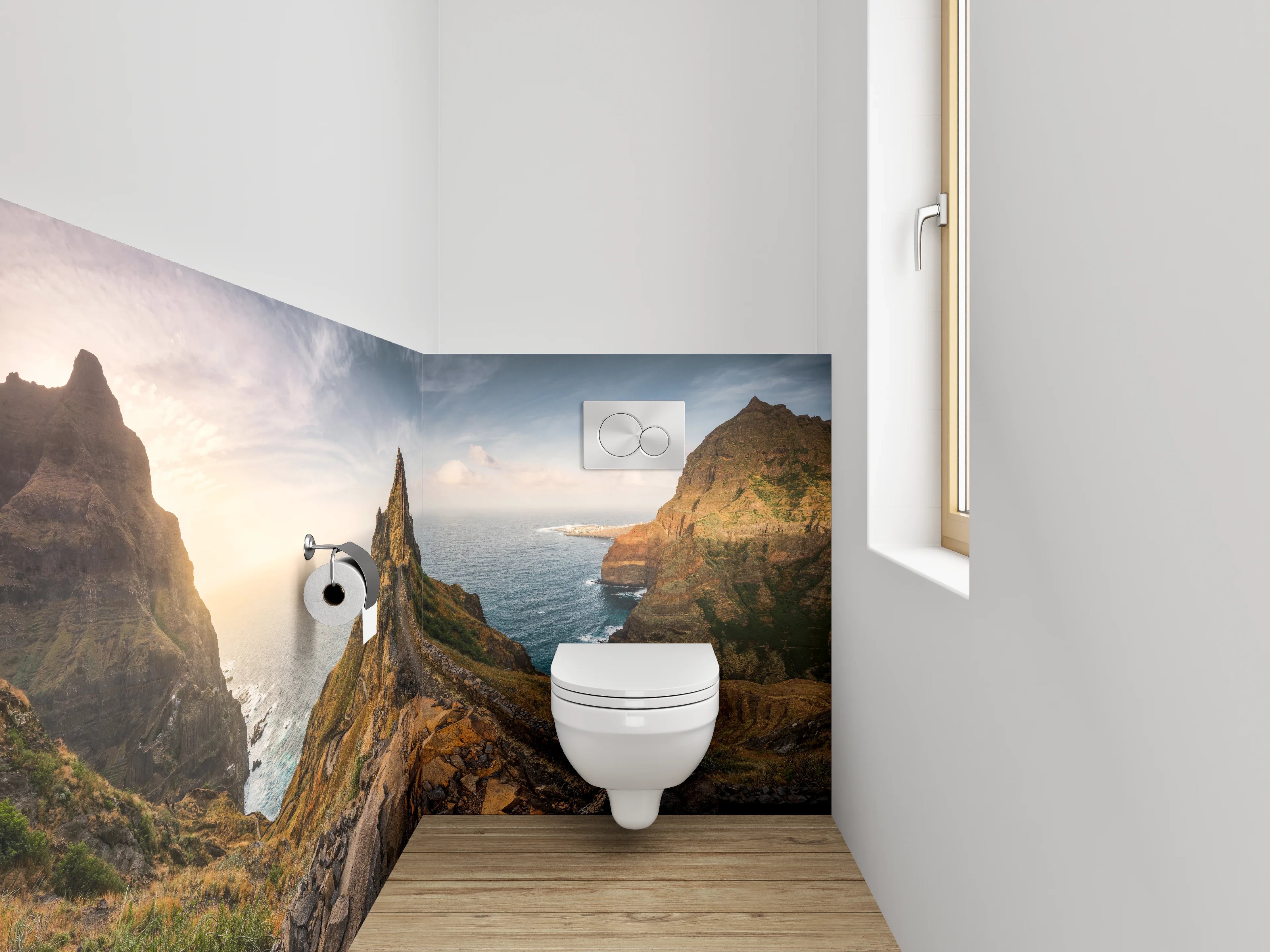 WC-Rückwand - Spektakuläre Berglandschaft am Meer