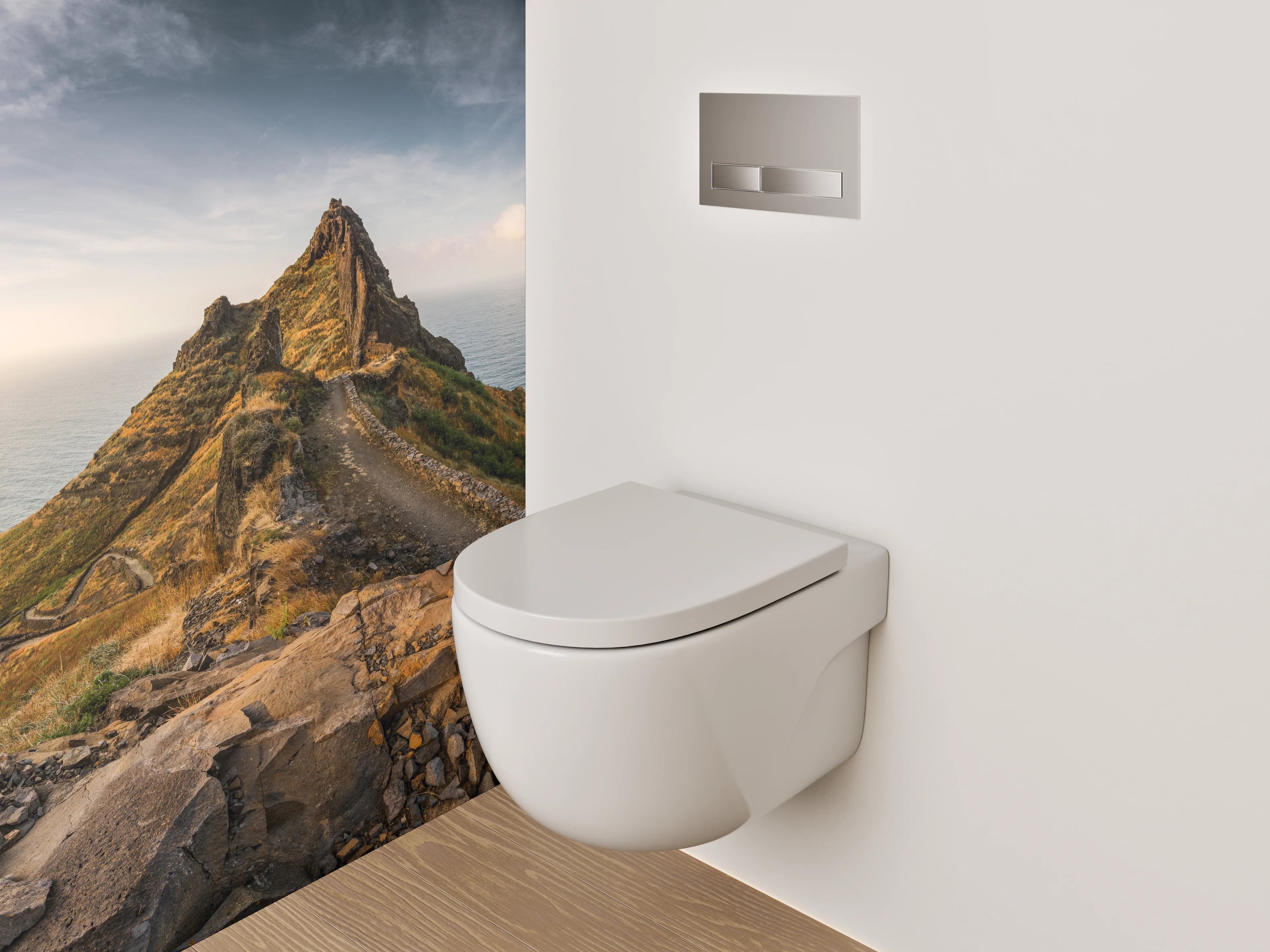 WC-Rückwand - Spektakuläre Berglandschaft am Meer