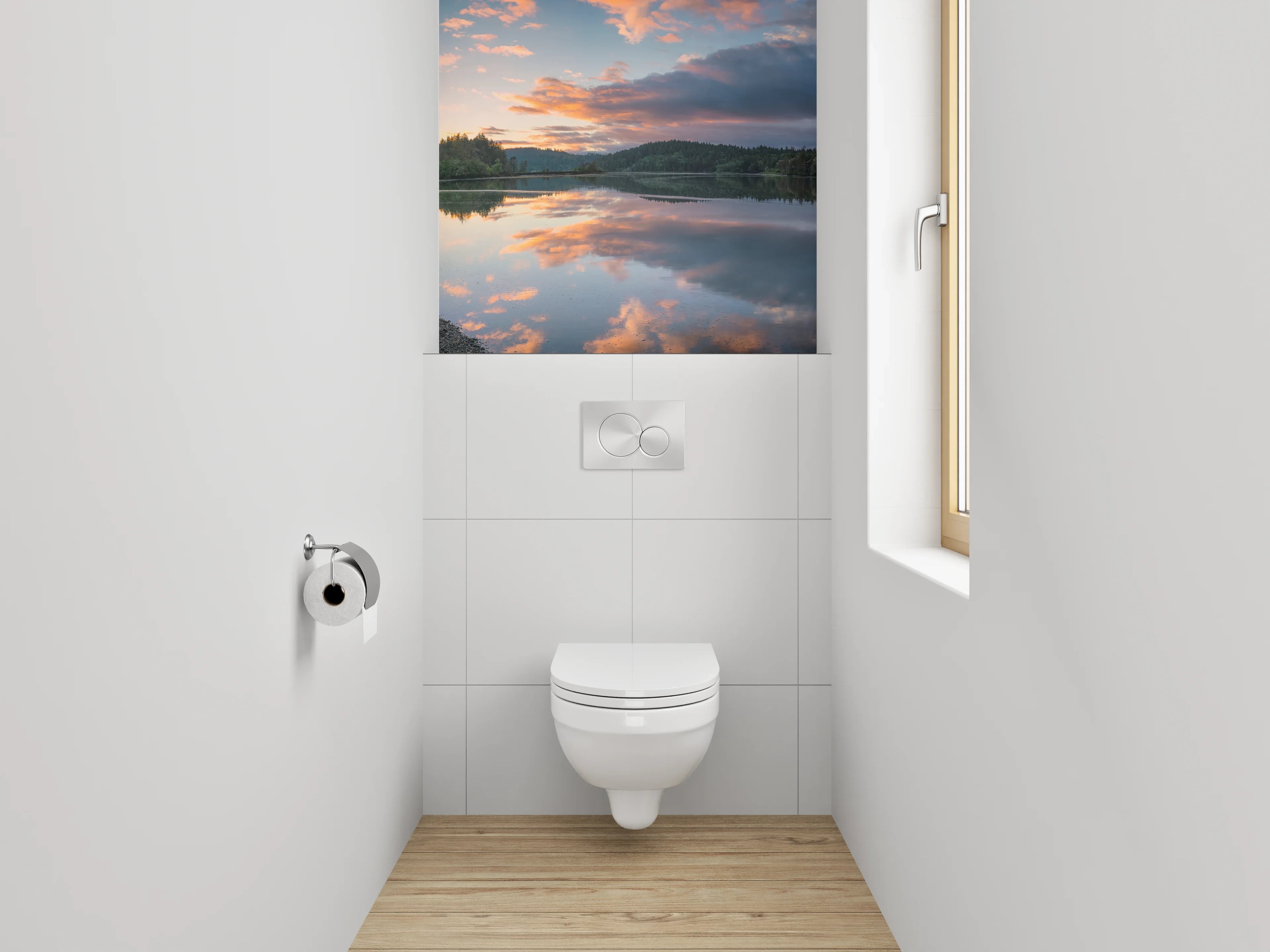 WC-Rückwand - Spiegelnder See mit Sonnenuntergang