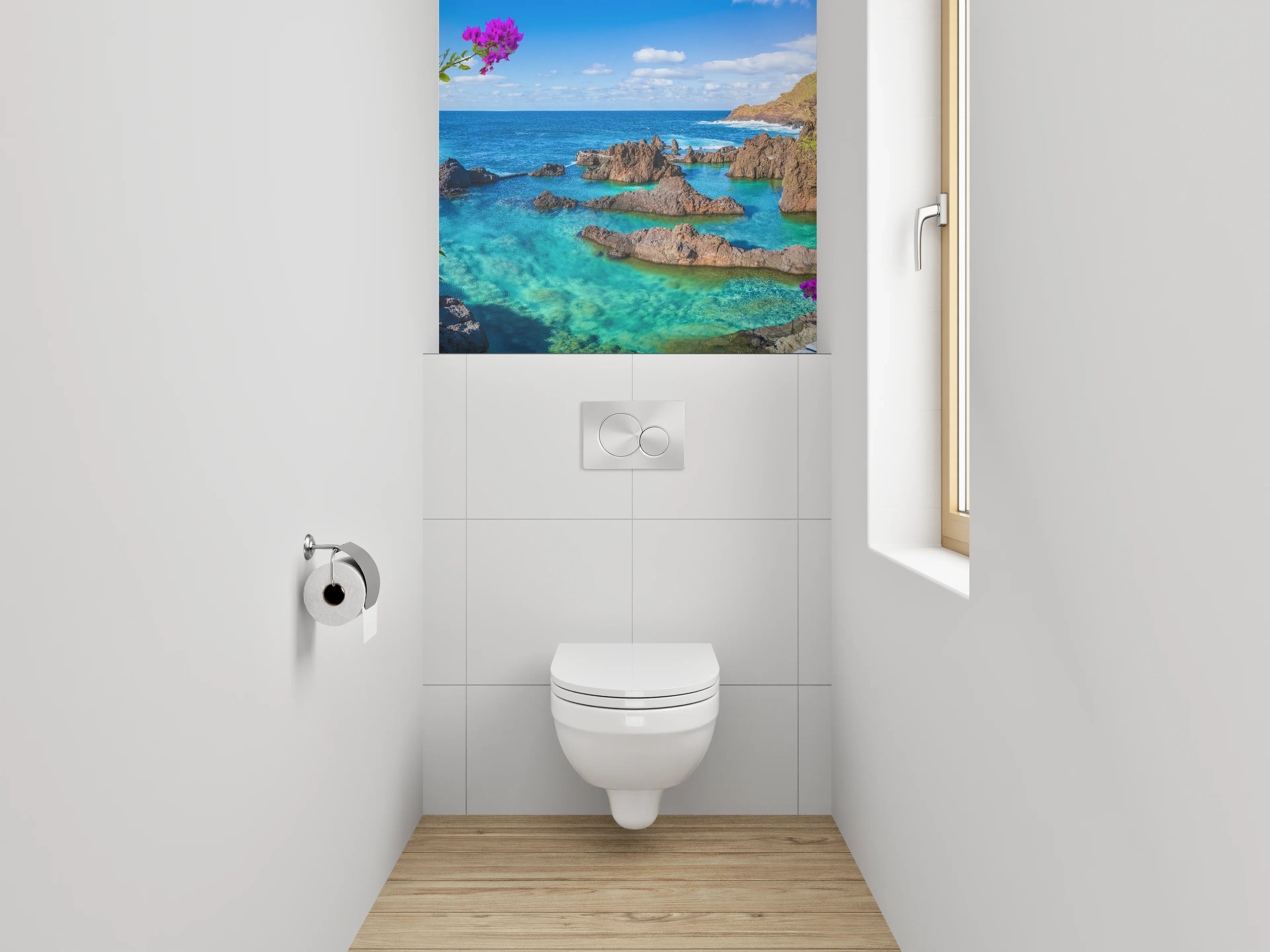 WC-Rückwand - Türkisklares Meer, Blumen & Felsen