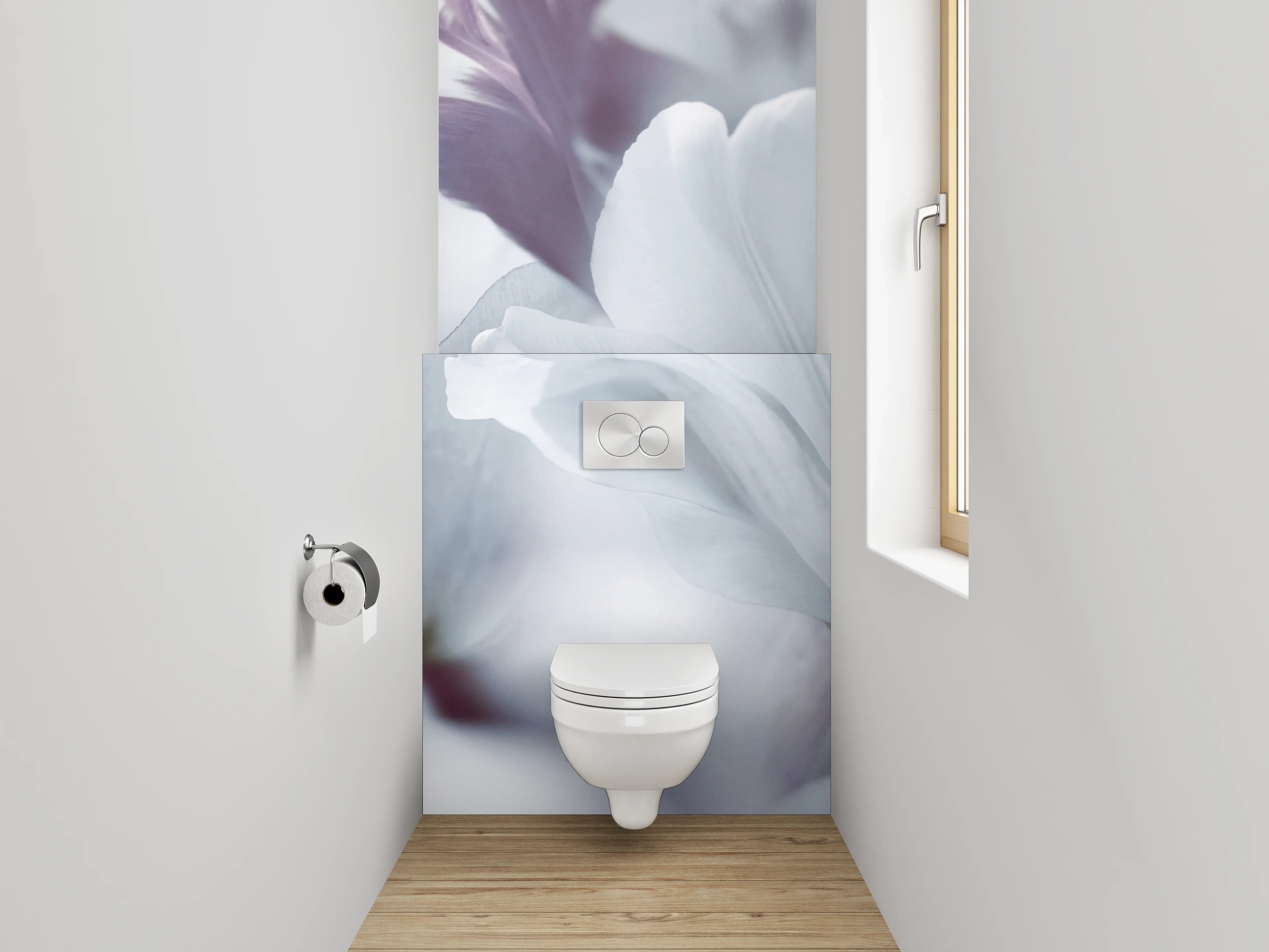 WC-Rückwand - Weiße Tulpenblüte – Zarte Eleganz