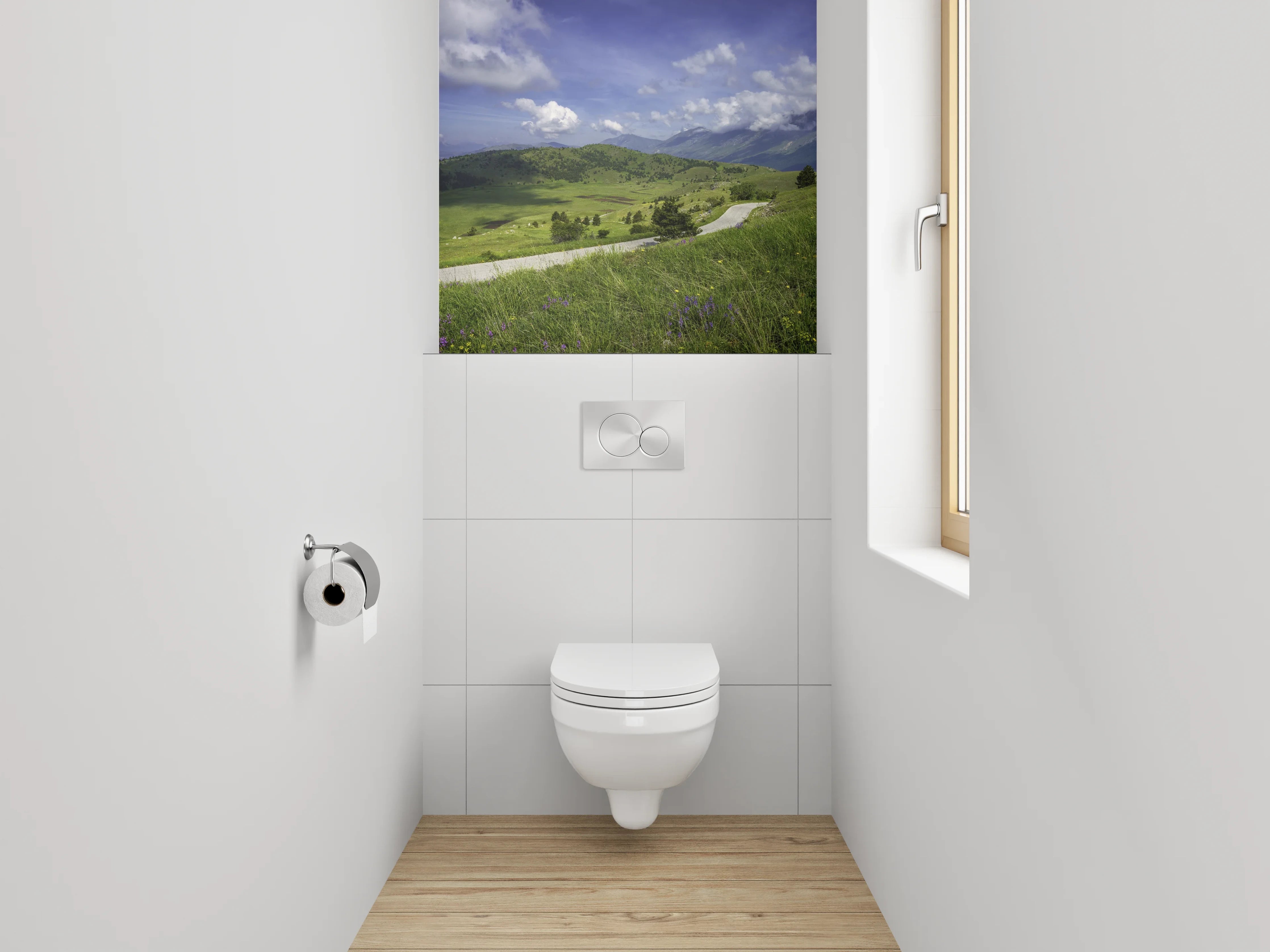 WC-Rückwand - Weite Alpenlandschaft mit Himmel