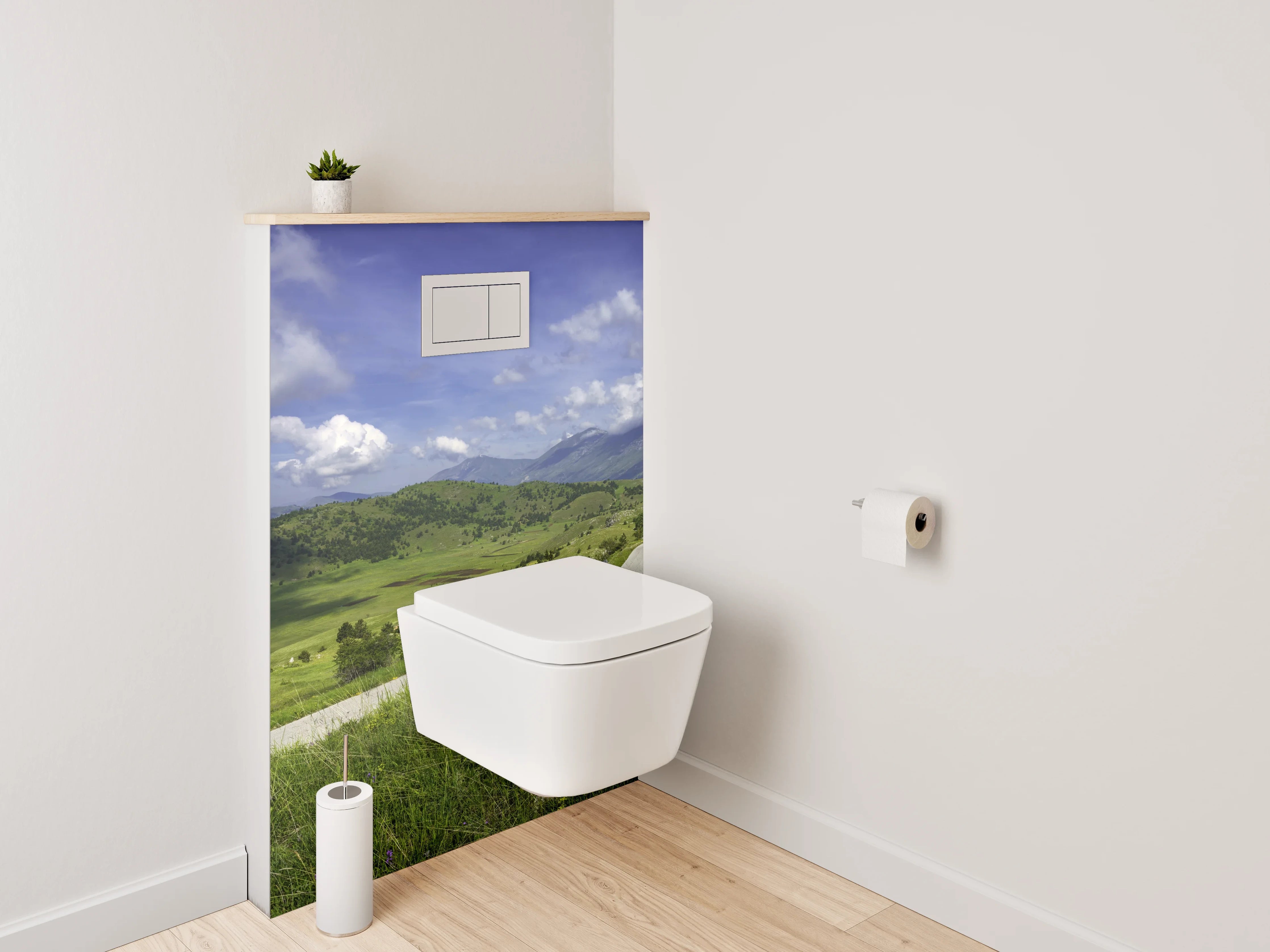 WC-Rückwand - Weite Alpenlandschaft mit Himmel