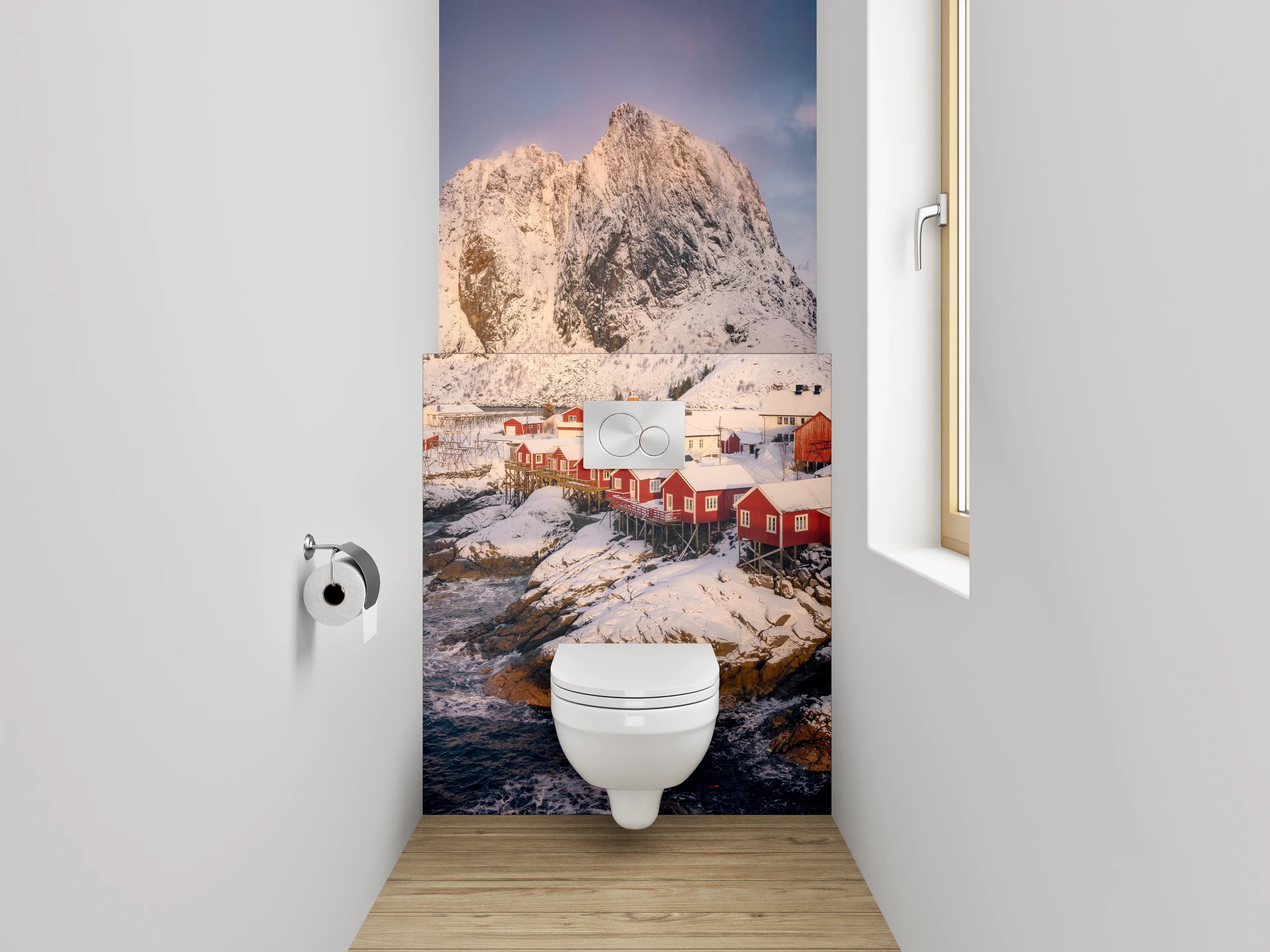 WC-Rückwand - Winterliches Fischerdorf mit Bergen