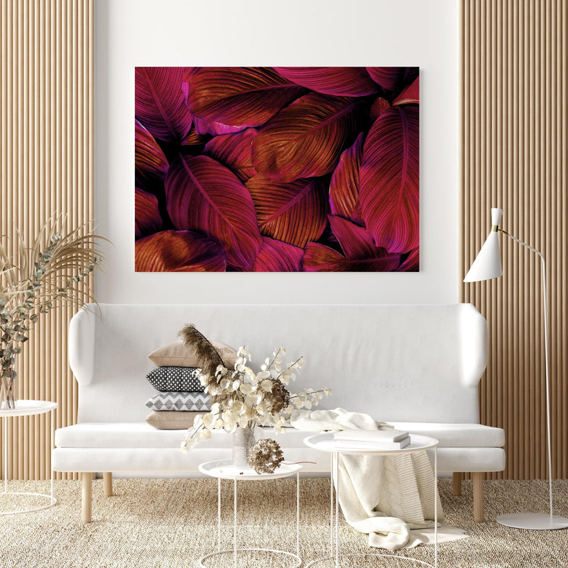 Wandbild -  Spathiphyllum cannifolium - Rosa Blätter in extravagant gestaltetem Raum mit minimalistischer Couch-quadratisch