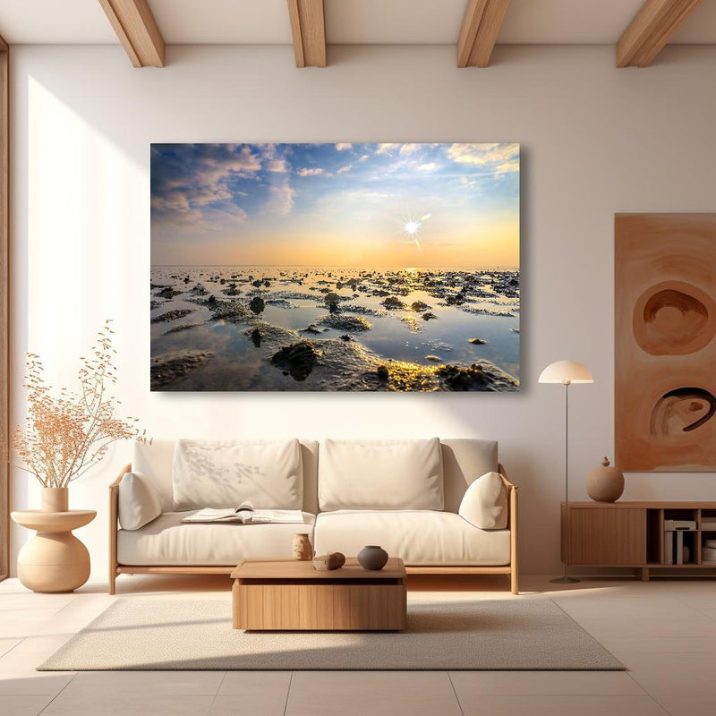 Wandbild -  endlose Küste der Nordsee  in modernem Wohnzimmer im Loft-Stil