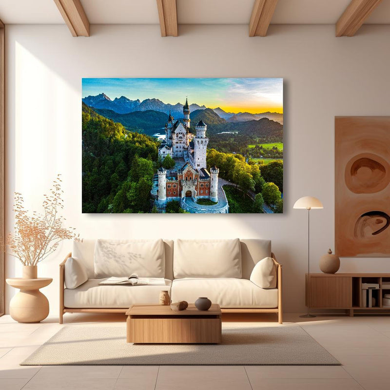 Wandbild -  glanzvolles Märchenschloss Neuschwanstein in modernem Wohnzimmer im Loft-Stil