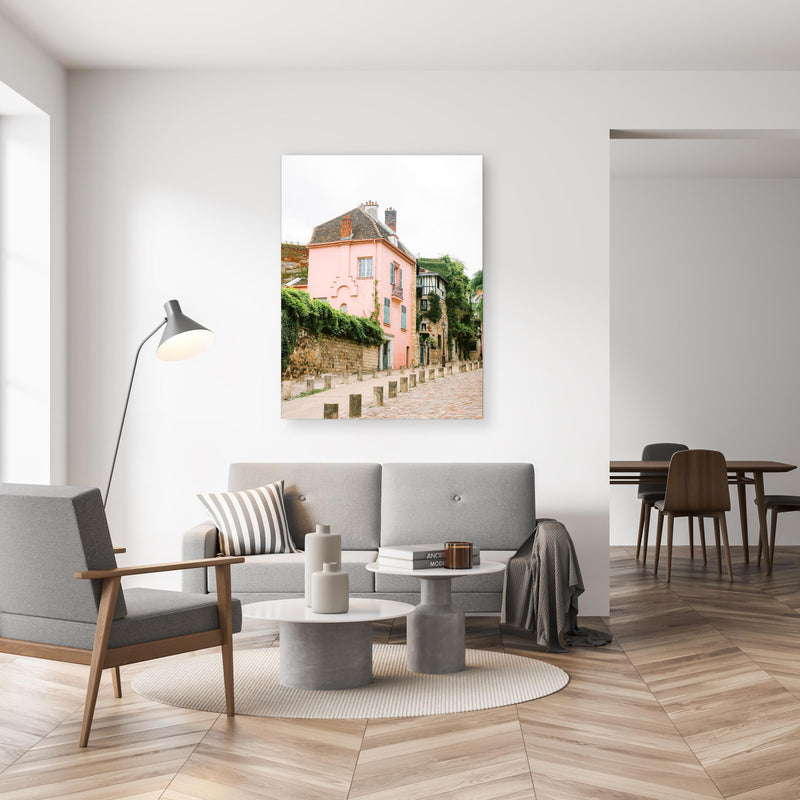 Wandbild - Alte Französische Straße - Paris in gemütlichem Wohnzimmer neben grauer Retro-Lampe