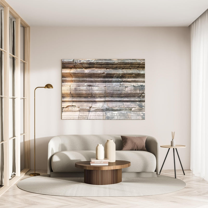 Wandbild - Alter Steinziegel - Grunge in minimalistisch eingerichtetem cremefarbenen Wohnzimmer