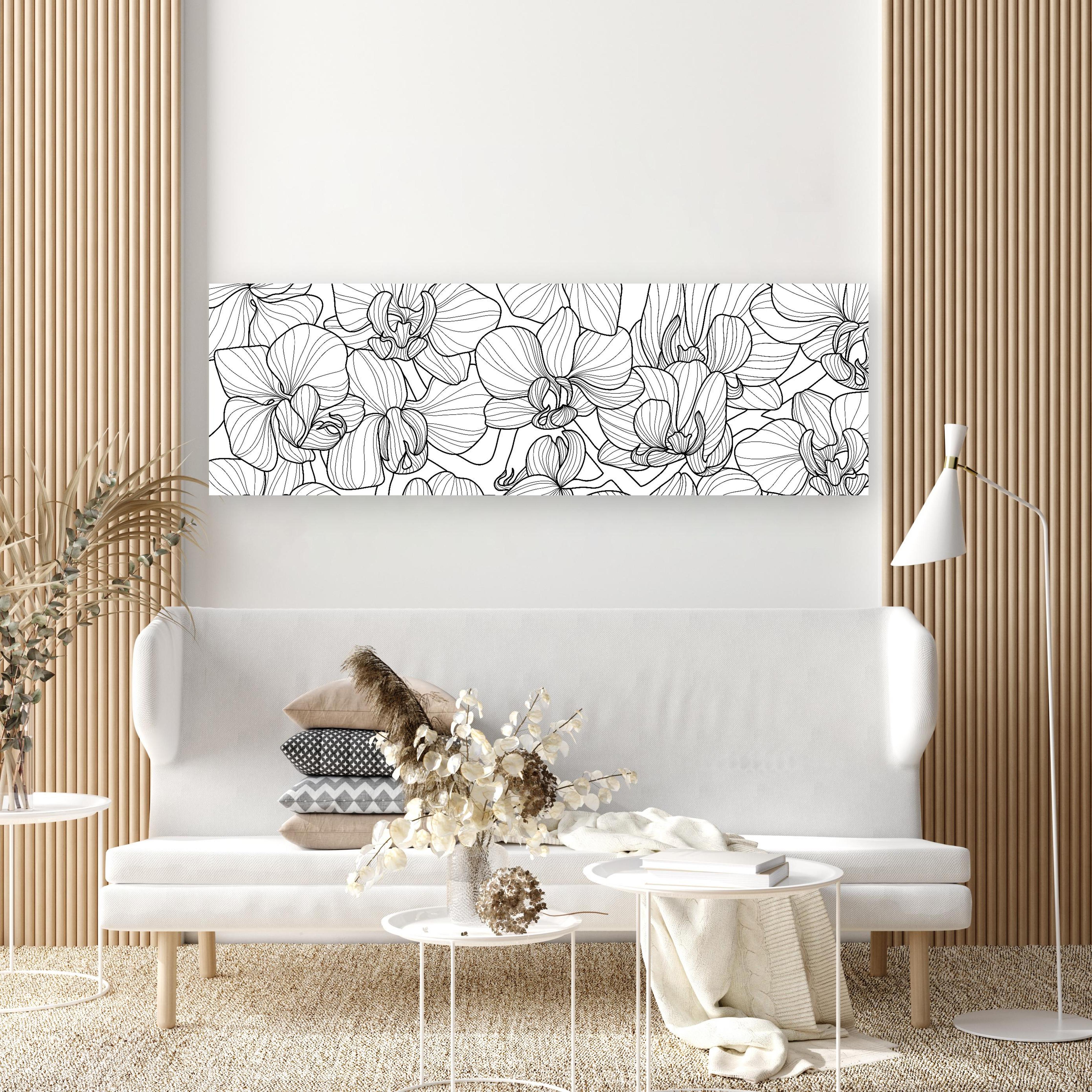 Wandbild - Detaillierte Orchideen Linie Kunst Zeichnung in dezentem Wohnzimmer mit geölter Holzkommode Zoom