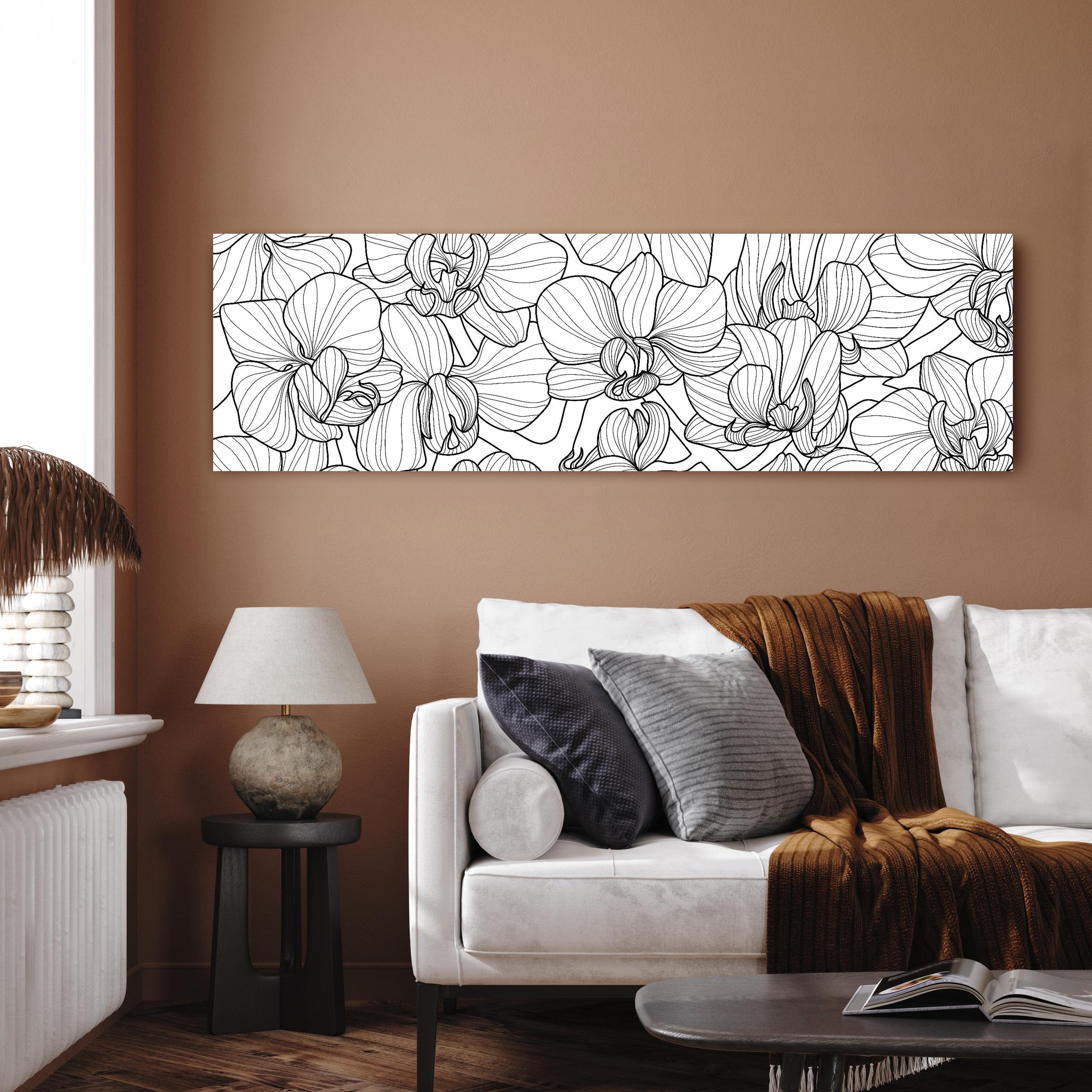 Wandbild - Detaillierte Orchideen Linie Kunst Zeichnung in dezentem Wohnzimmer mit geölter Holzkommode Zoom
