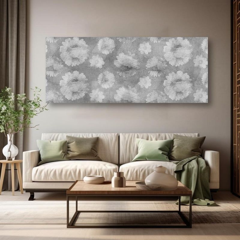 Wandbild - Graue Zement Wand mit weißem Blumenmuster in kreativ eingerichtetem Zimmer mit moderner Vase