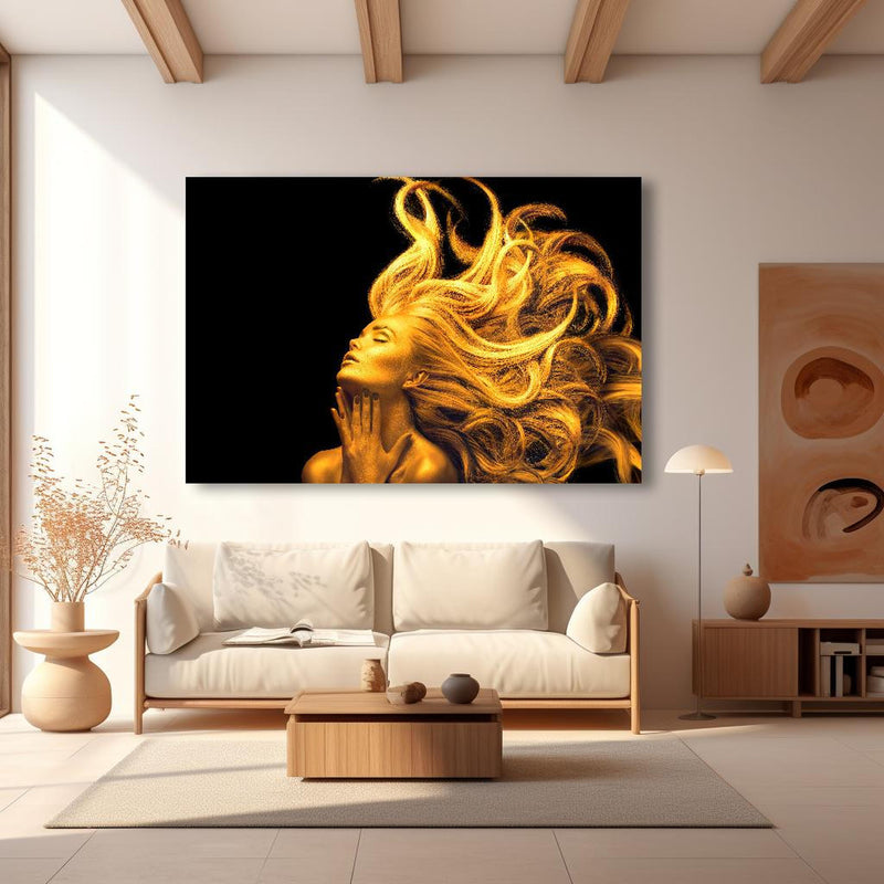 Wandbild - Moderne Darstellung einer vergoldeten Frau in modernem Wohnzimmer im Loft-Stil