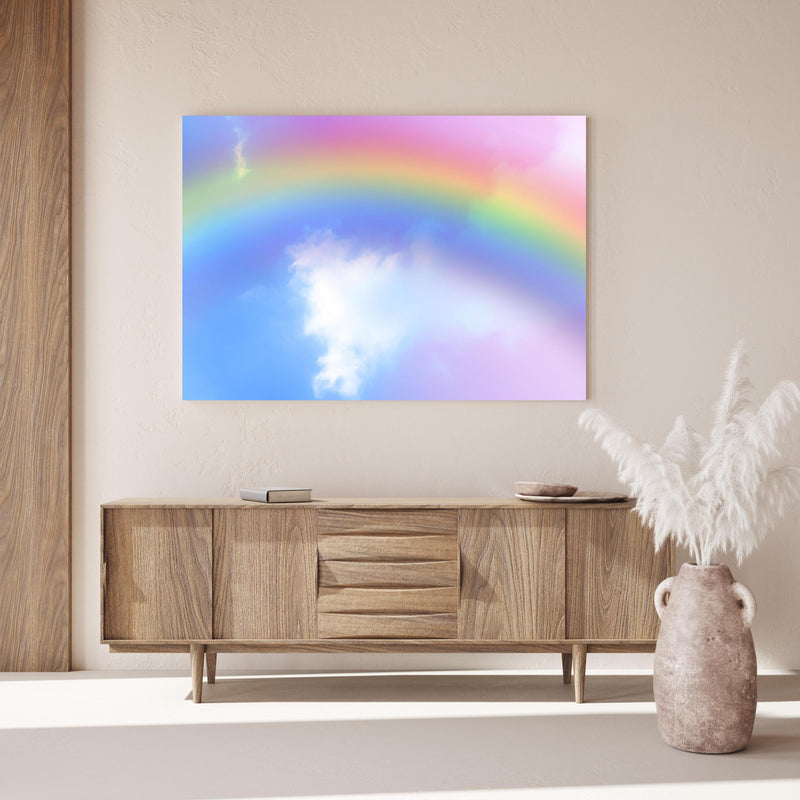 Wandbild - Regenbogen im Wolkenhimmel über Holzkommode hinter dekorativer Zimmerpflanze