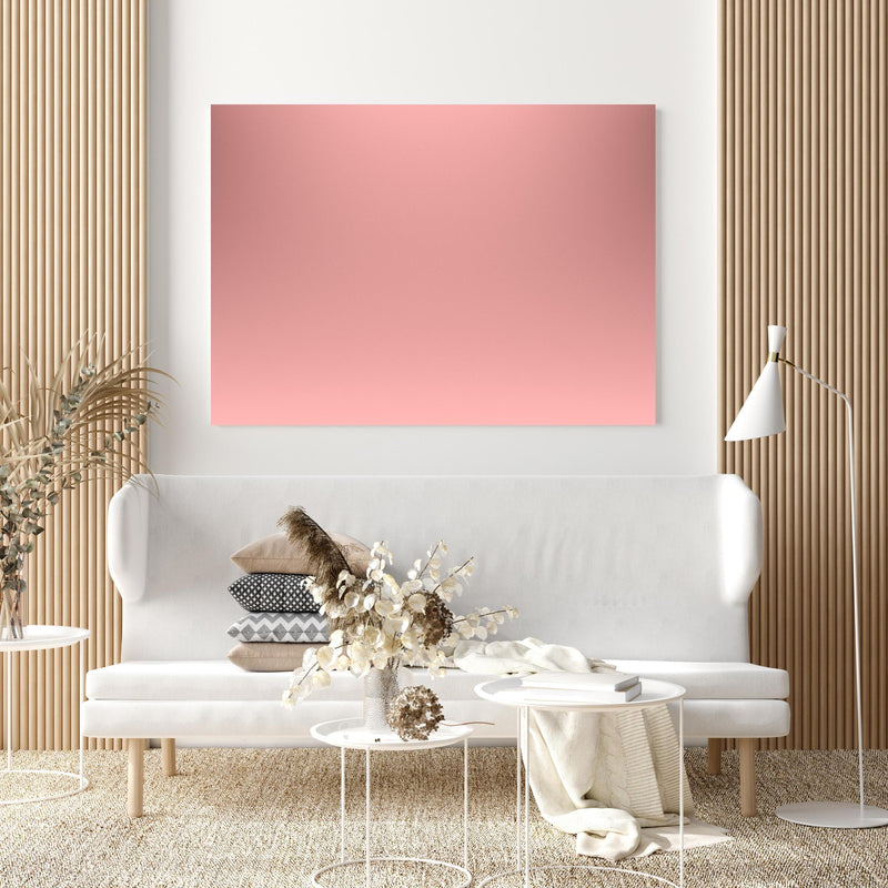 Wandbild - Rosa Oberfläche - Papiertextur in extravagant gestaltetem Raum mit minimalistischer Couch-quadratisch