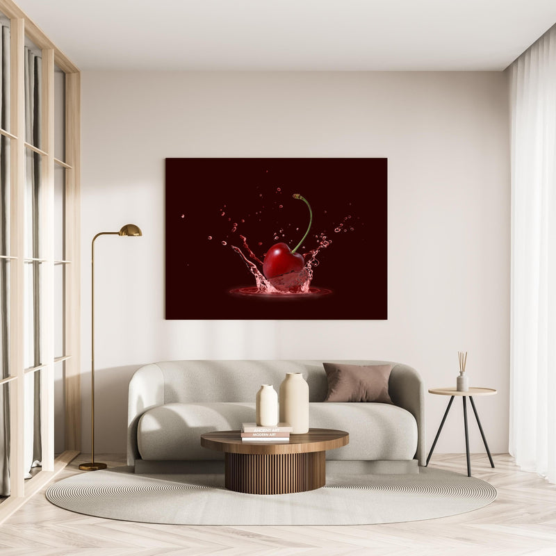 Wandbild - Spritzige Kirsche in minimalistisch eingerichtetem cremefarbenen Wohnzimmer