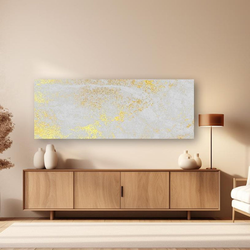 Wandbild - Vintage Zement - Gold  in dezentem Wohnzimmer mit geölter Holzkommode
