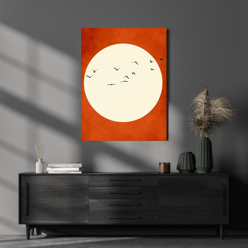 Wandbild - Warmer Mond - Grafik über luxuriöser Holzkommode und dunkelgrünen Vasen