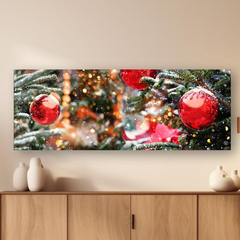 Wandbild - Weihnachts Konzept - Feiertage in dezentem Wohnzimmer mit geölter Holzkommode Zoom