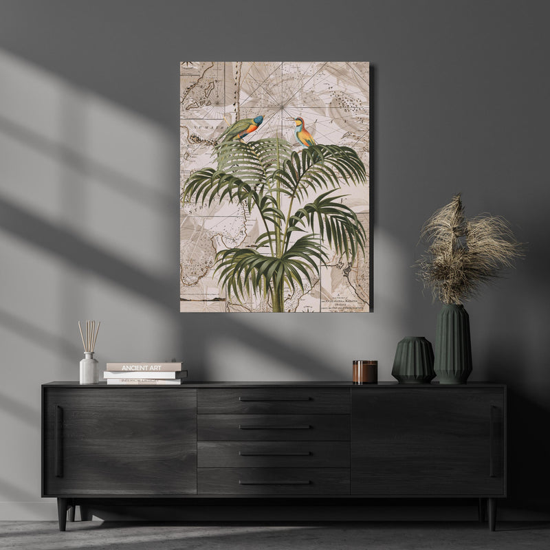 Wandbild - Weltkarte - Tropische Pflanze über luxuriöser Holzkommode und dunkelgrünen Vasen