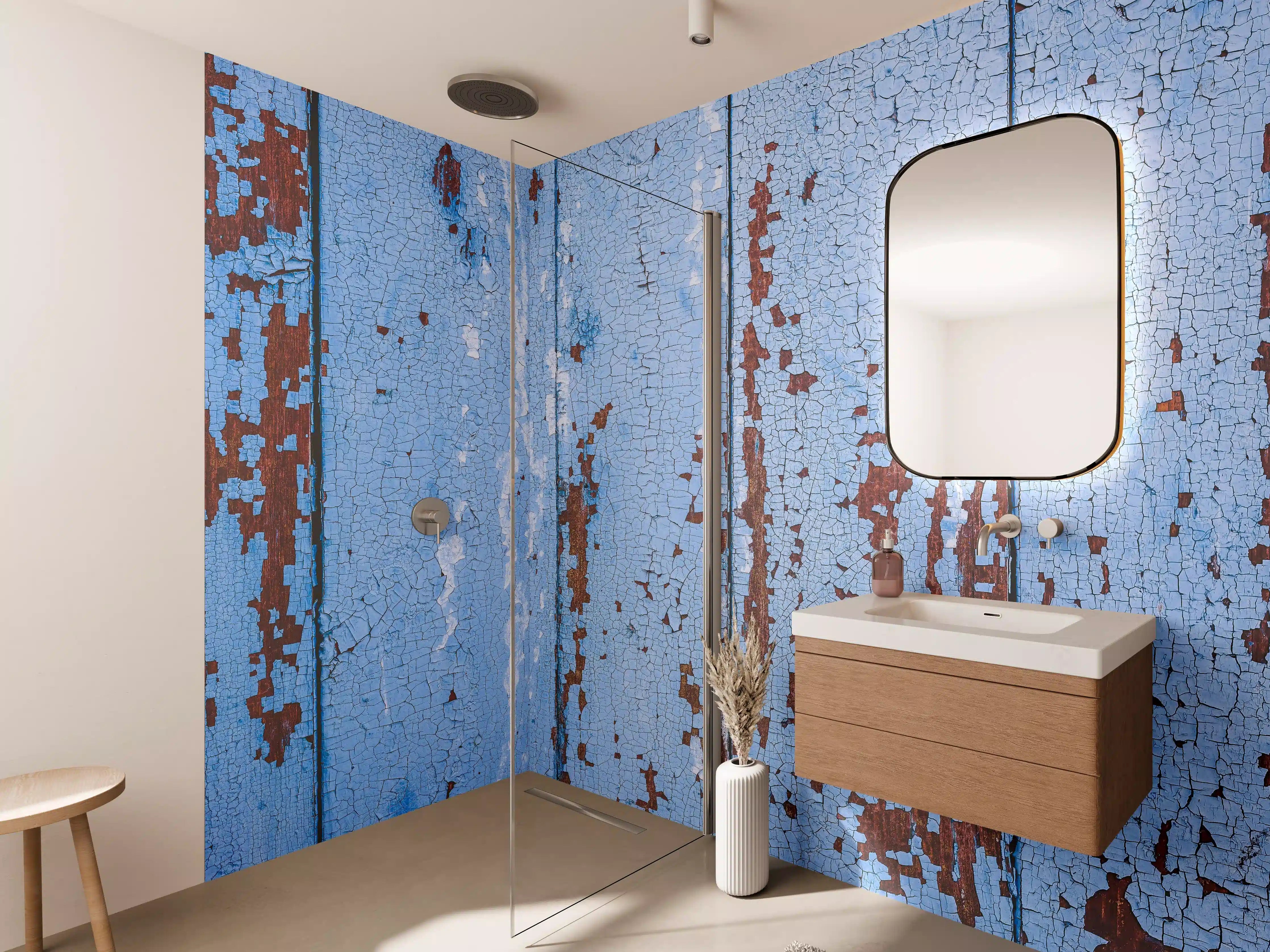 Wandverkleidung Bad - Abblätternde blaue Holzpaneel-Wand