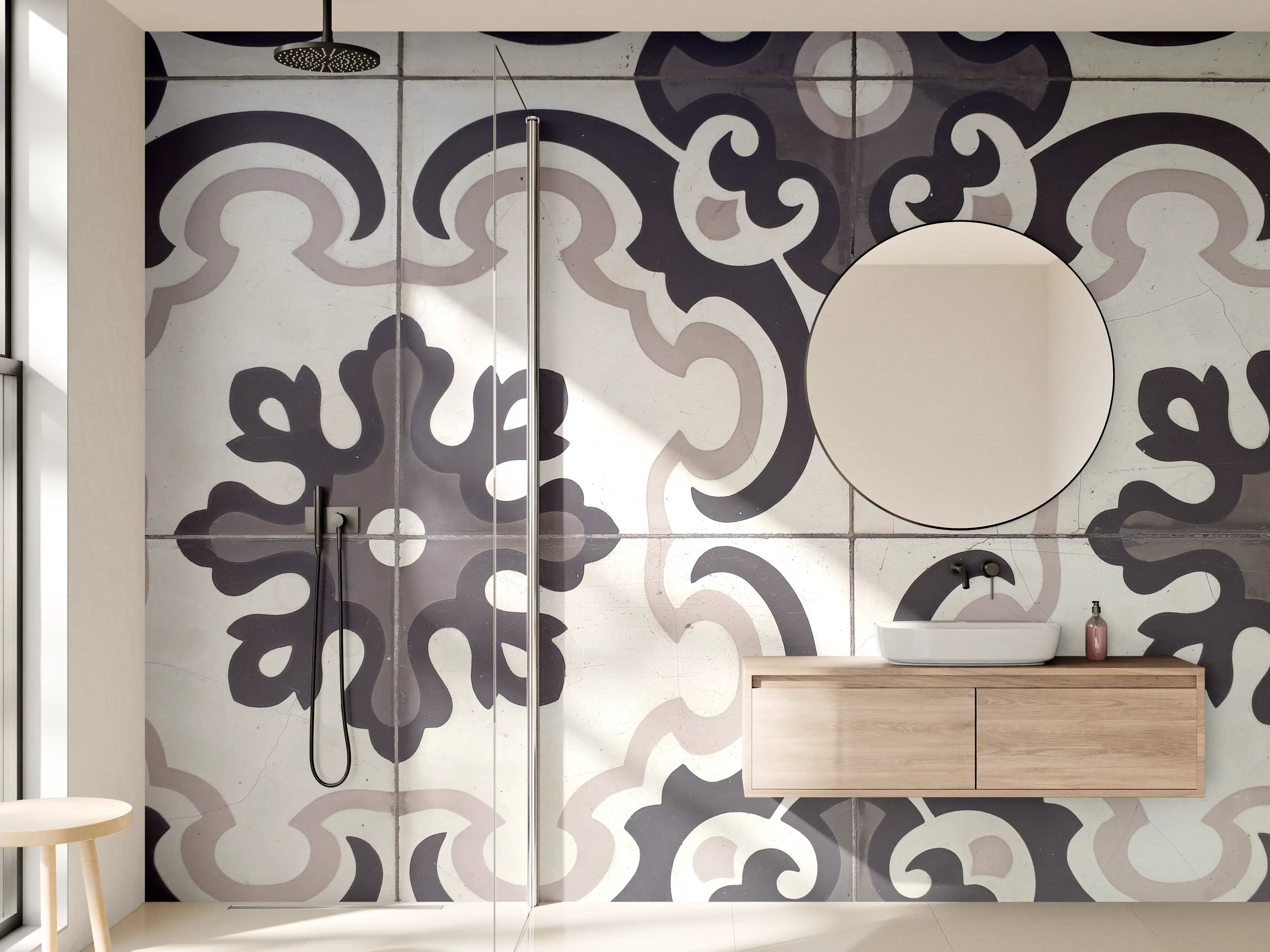 Wandverkleidung Bad - Antike Fliesendekoration mit Ornamentmuster