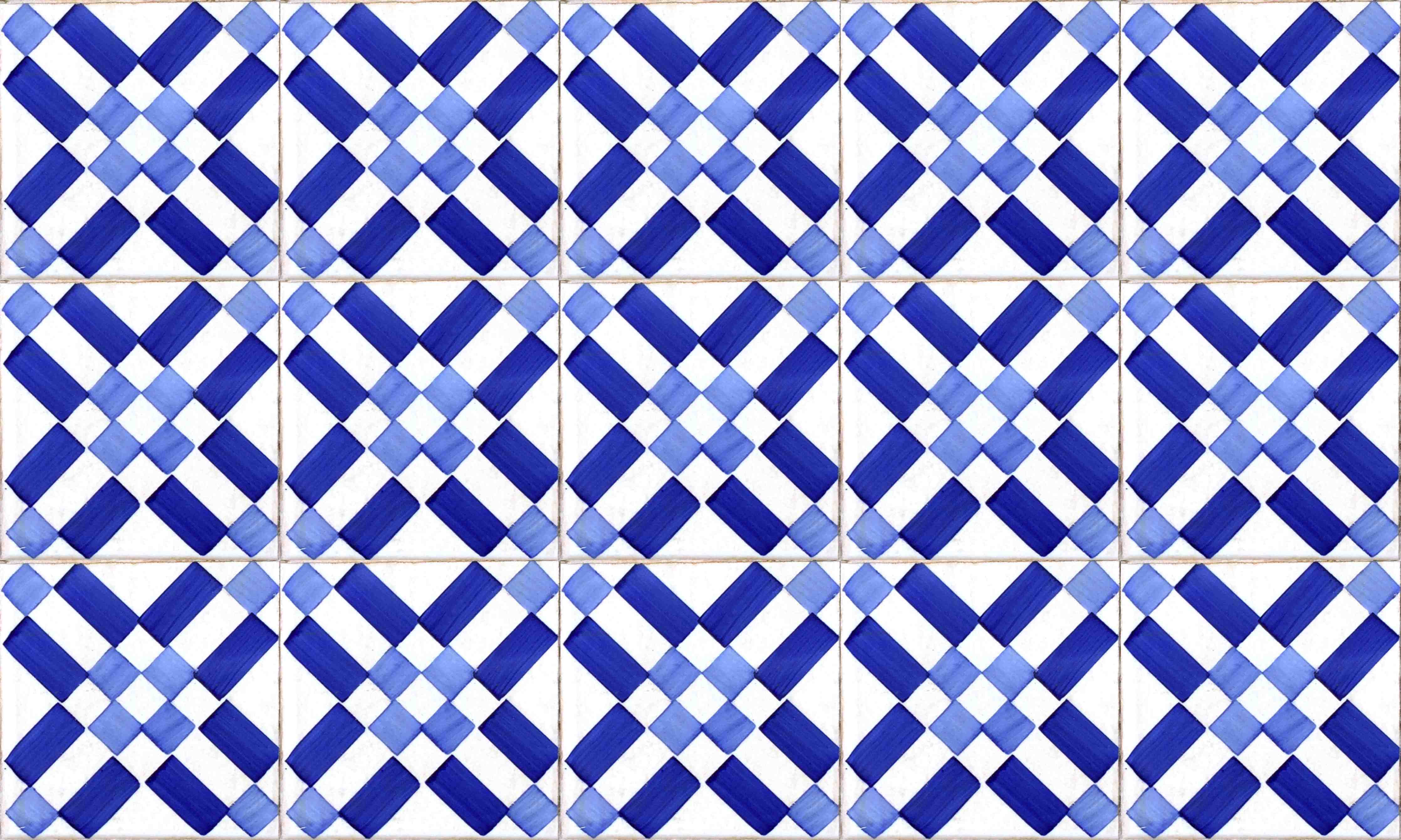 Wandverkleidung Bad-Blau-Weiße Fliesen mit geometrischem Muster