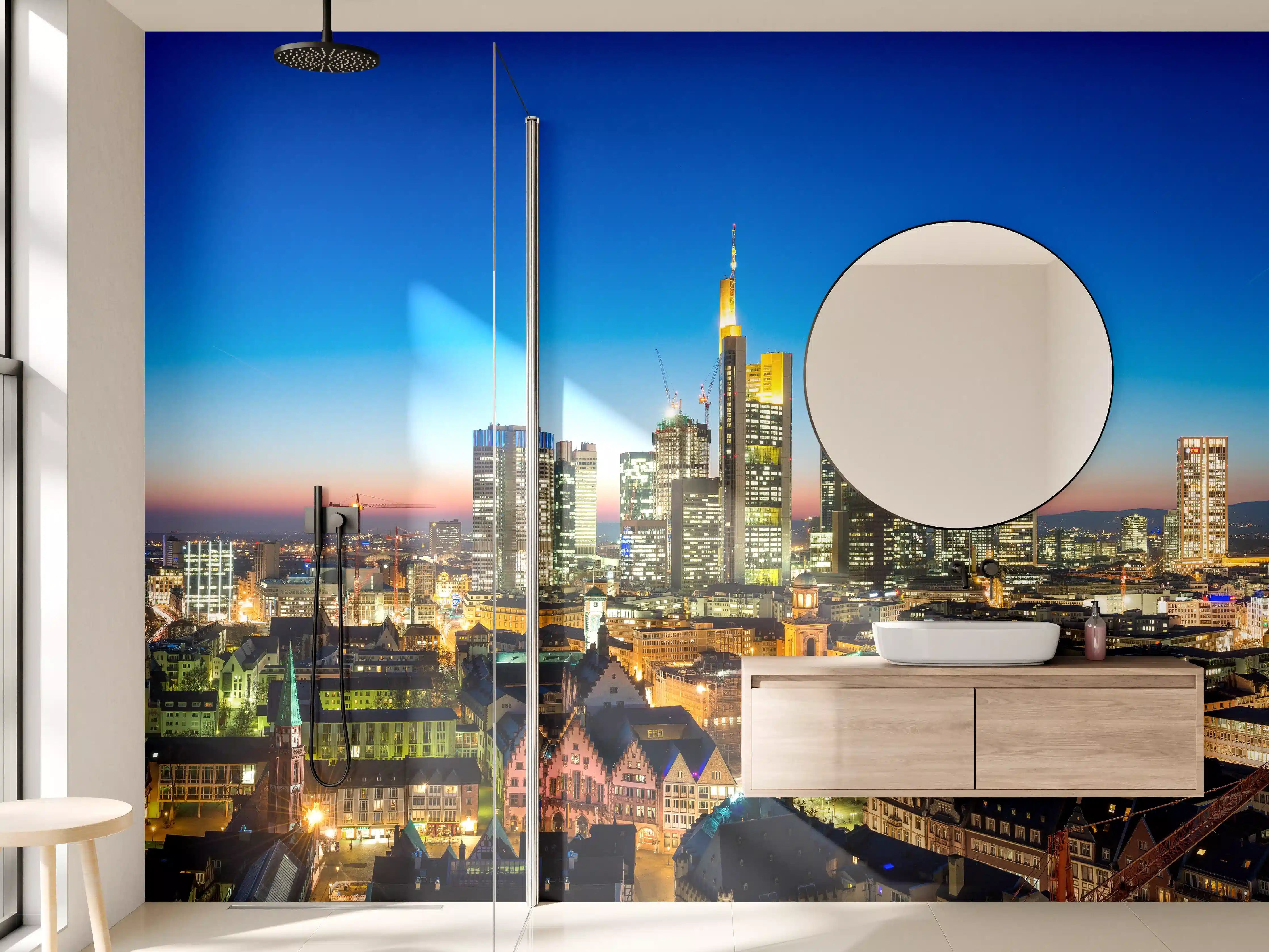 Wandverkleidung Bad - Blaue Skyline bei Abenddämmerung