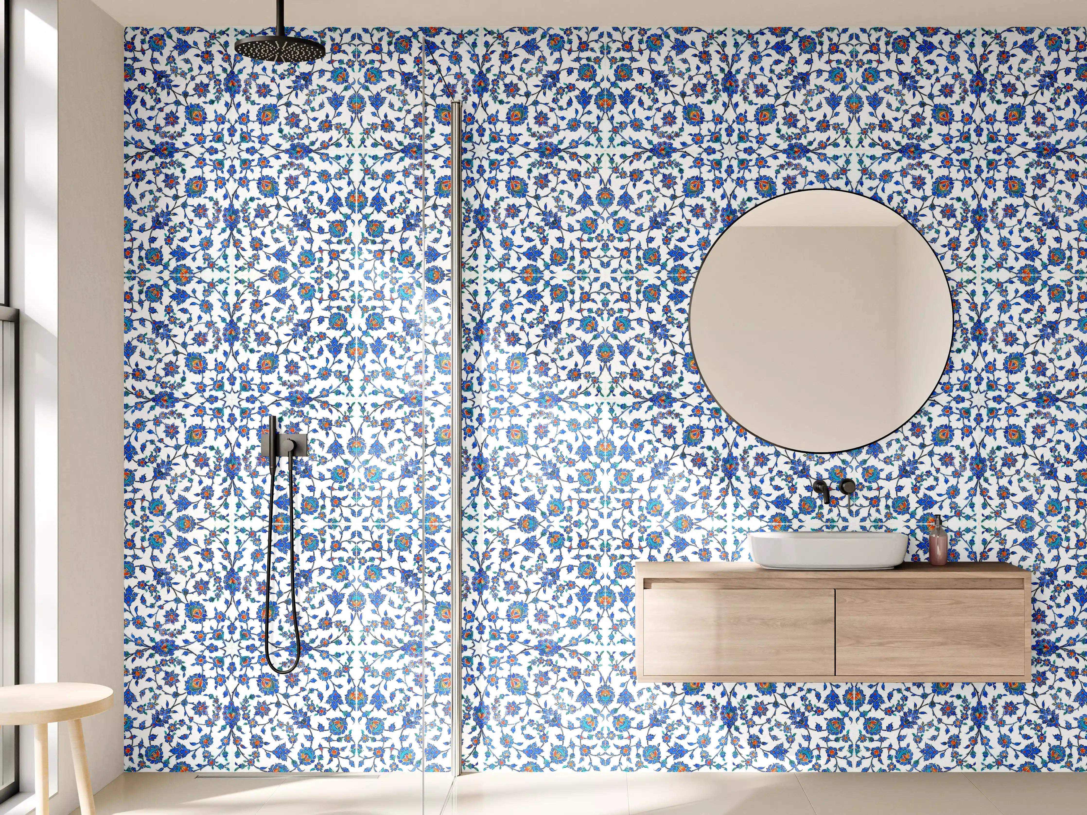 Wandverkleidung Bad - Blaues Blumen-Mosaik-Muster